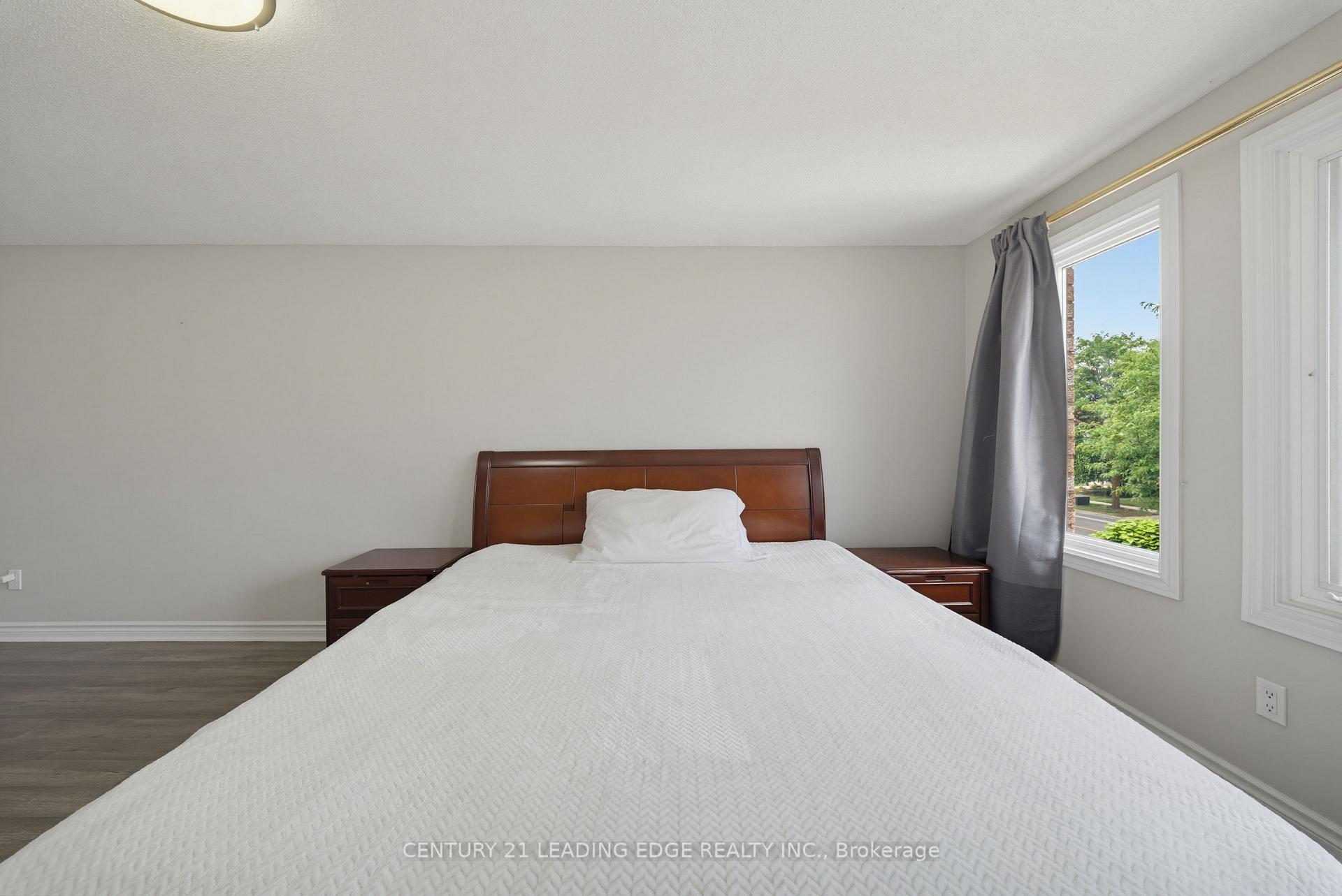 Photo 30 of 47 Elson Street, Markham, Middlefield — HOMEH