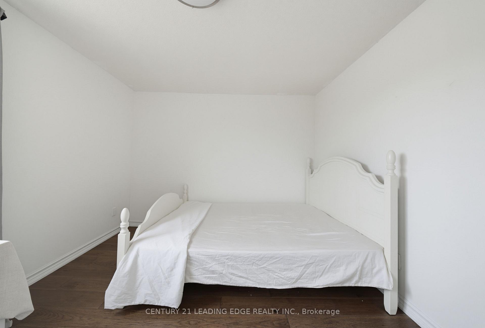 Photo 35 of 47 Elson Street, Markham, Middlefield — HOMEH