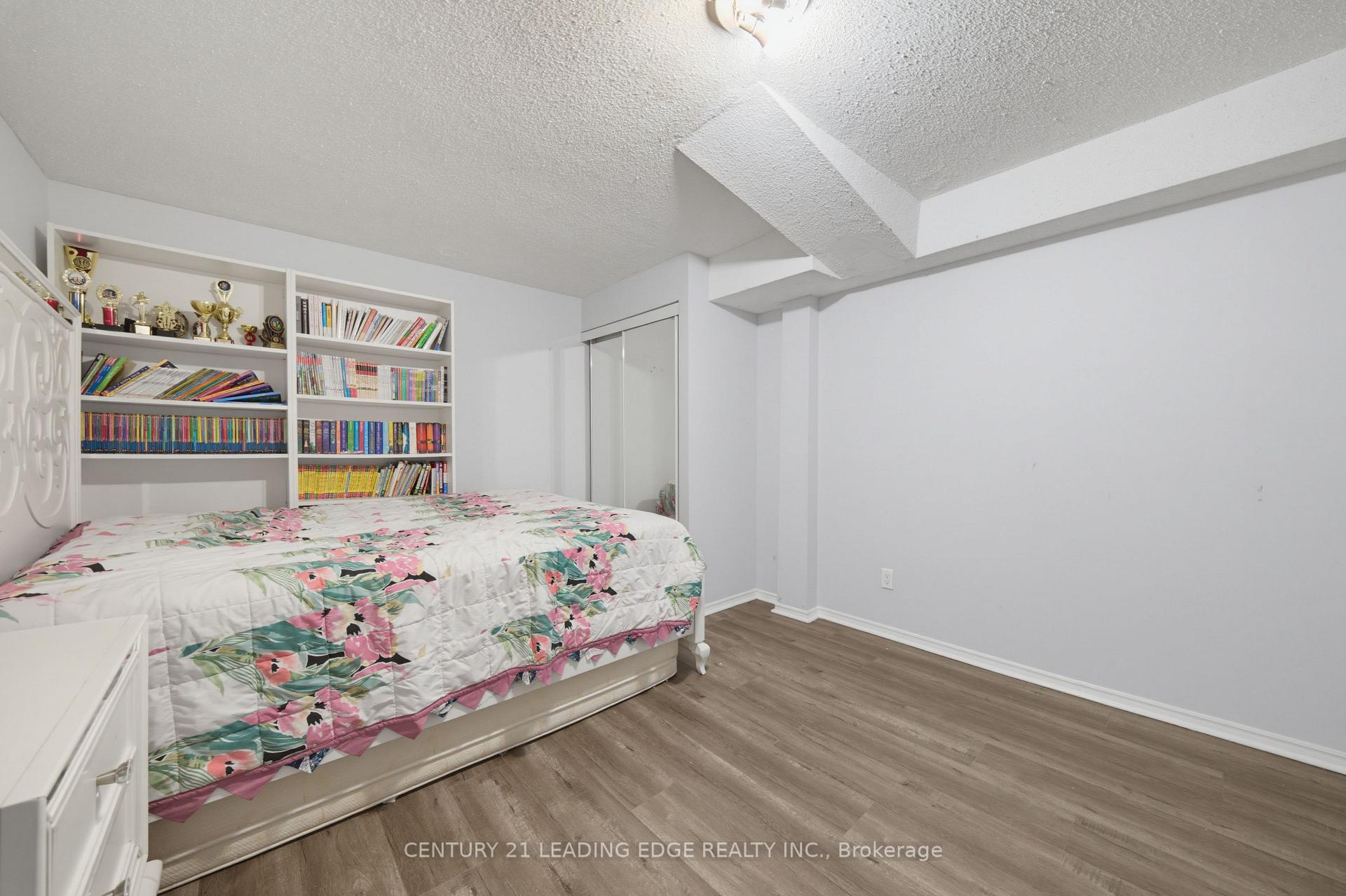 Photo 42 of 47 Elson Street, Markham, Middlefield — HOMEH