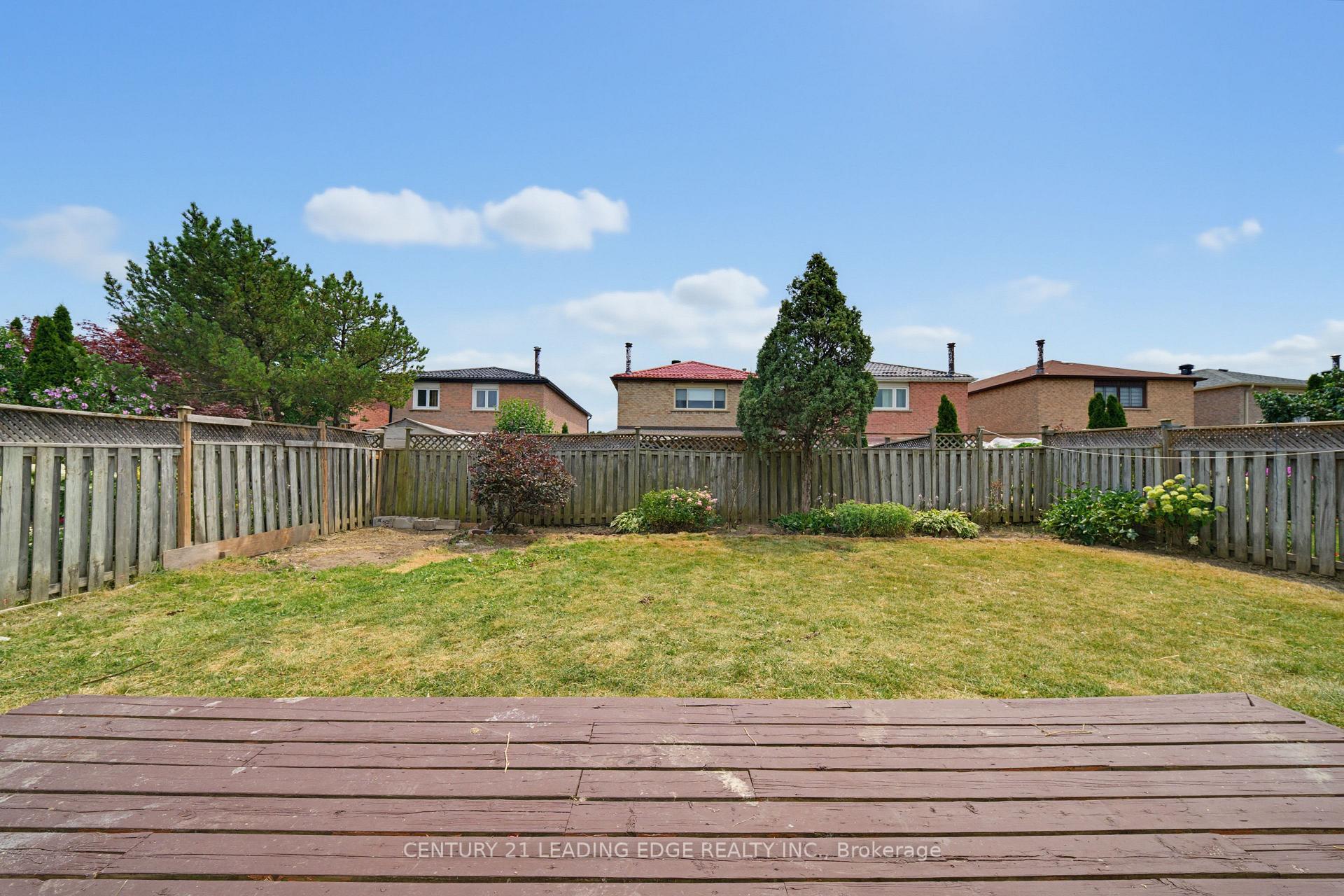 Photo 48 of 47 Elson Street, Markham, Middlefield — HOMEH
