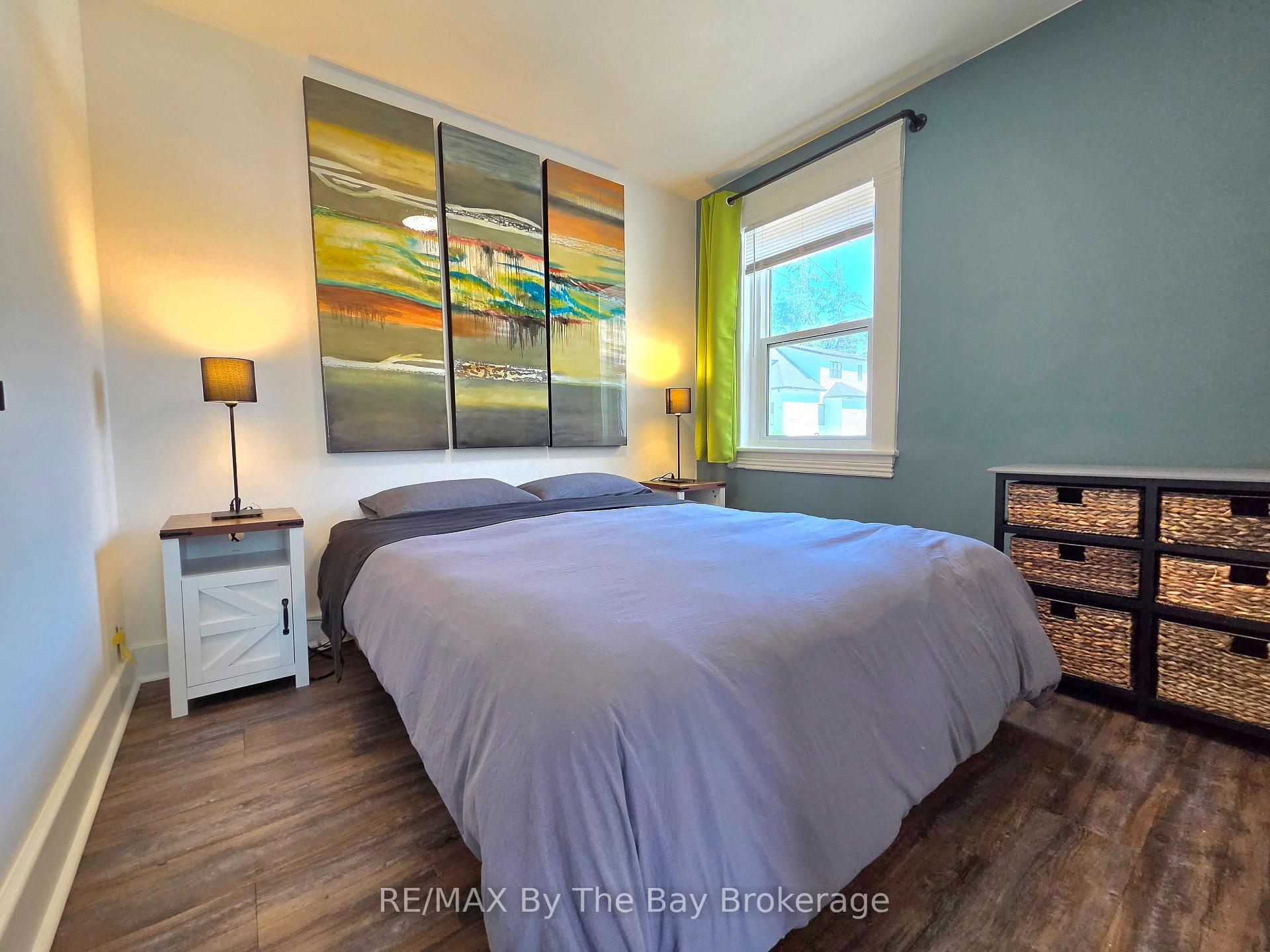 Photo 8 of 52 Berry Street, Meaford — HOMEH