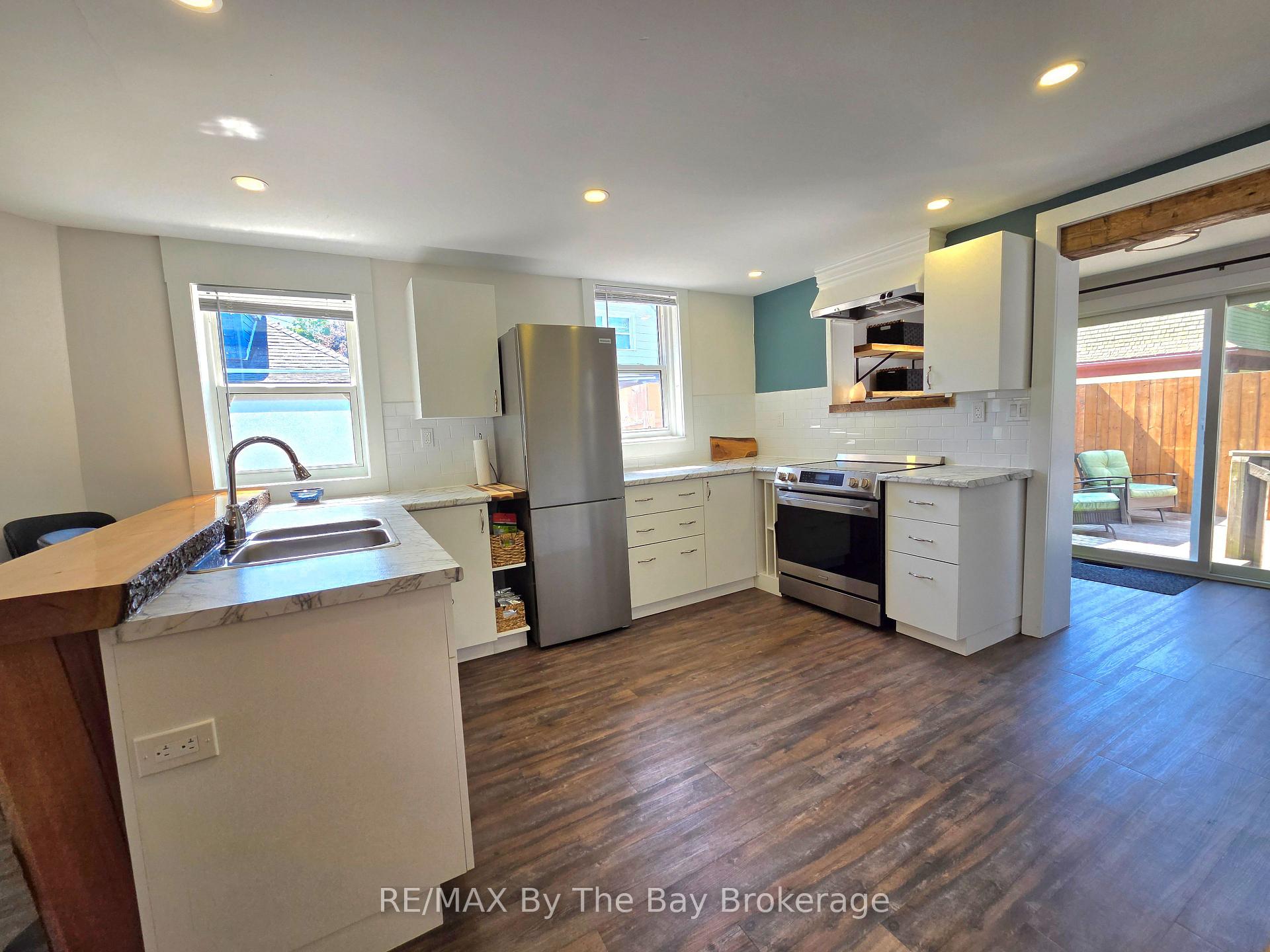 Photo 13 of 52 Berry Street, Meaford — HOMEH