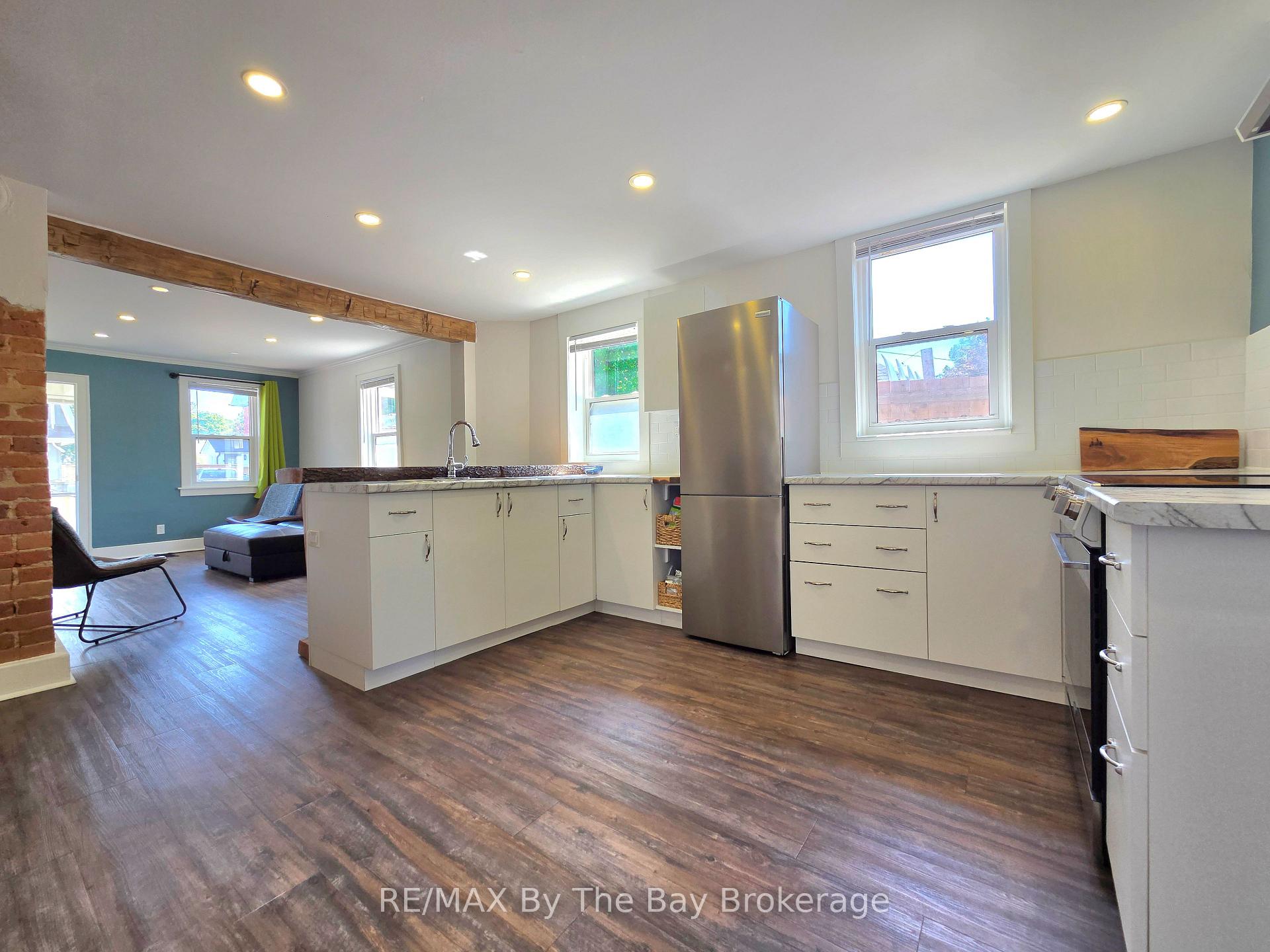Photo 14 of 52 Berry Street, Meaford — HOMEH