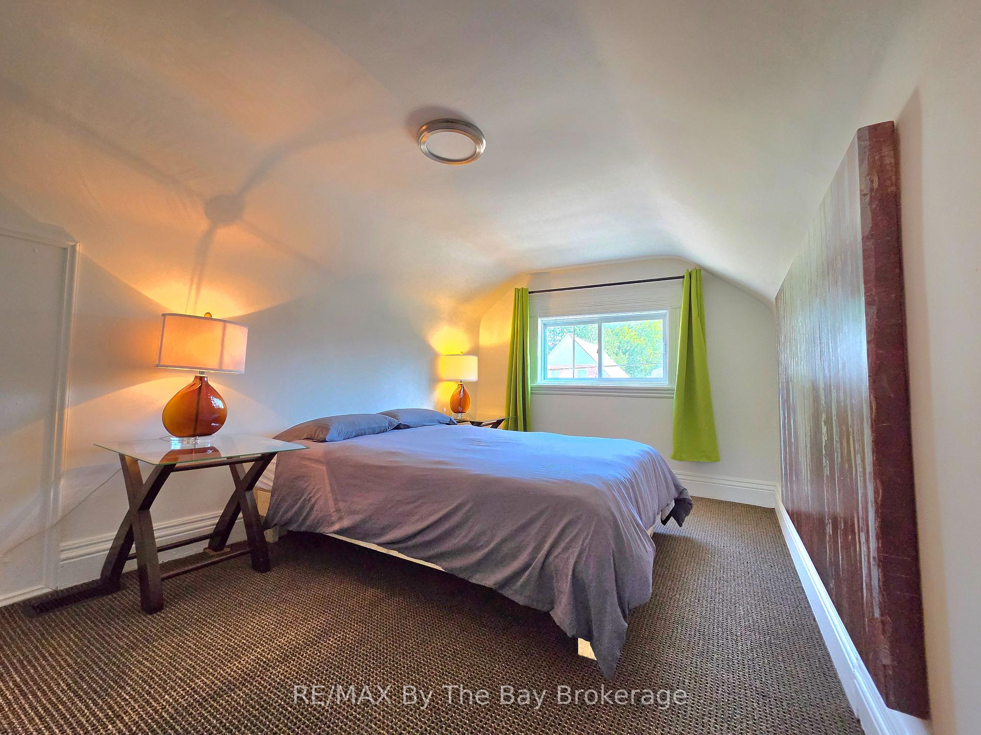 Photo 17 of 52 Berry Street, Meaford — HOMEH