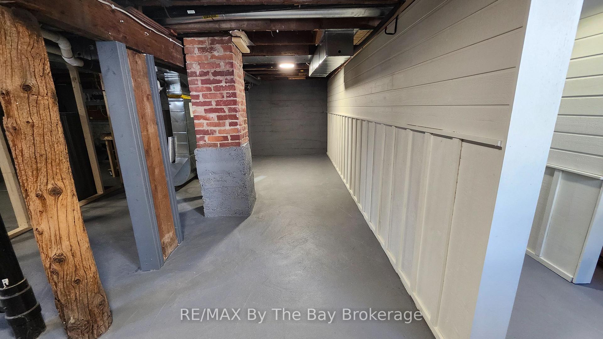 Photo 28 of 52 Berry Street, Meaford — HOMEH