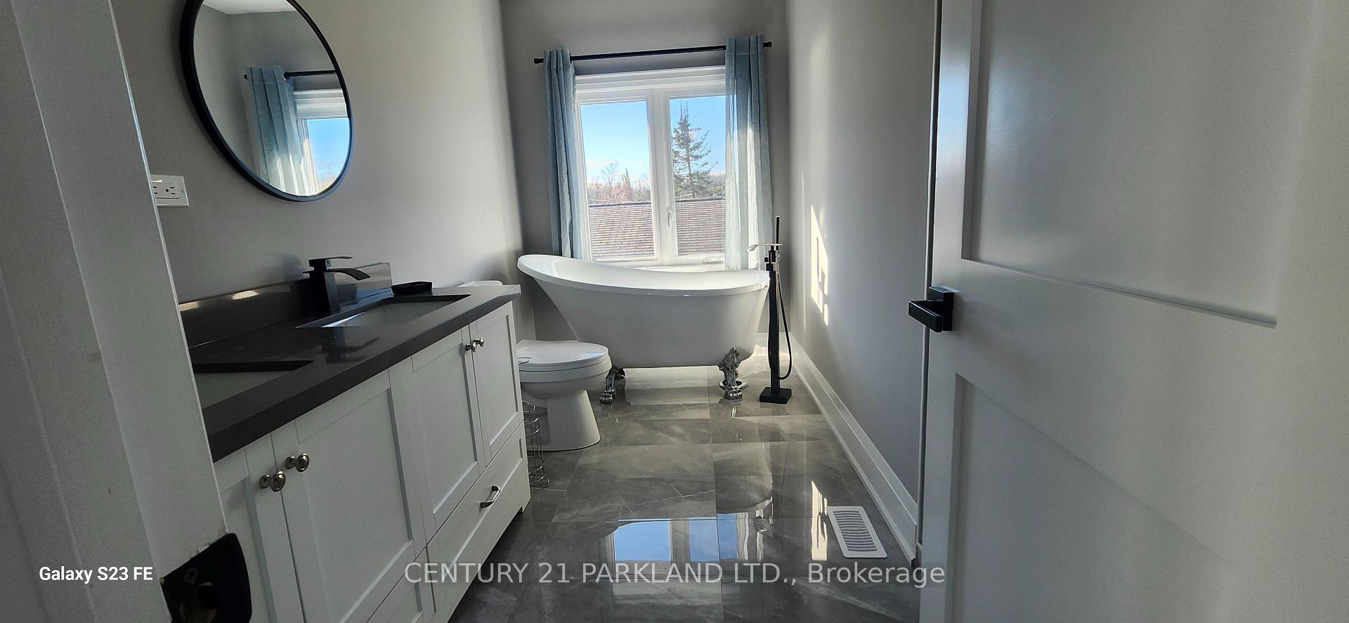 Photo 37 of 15 Stanley Avenue, Oro-Medonte, Rural Oro-Medonte — HOMEH