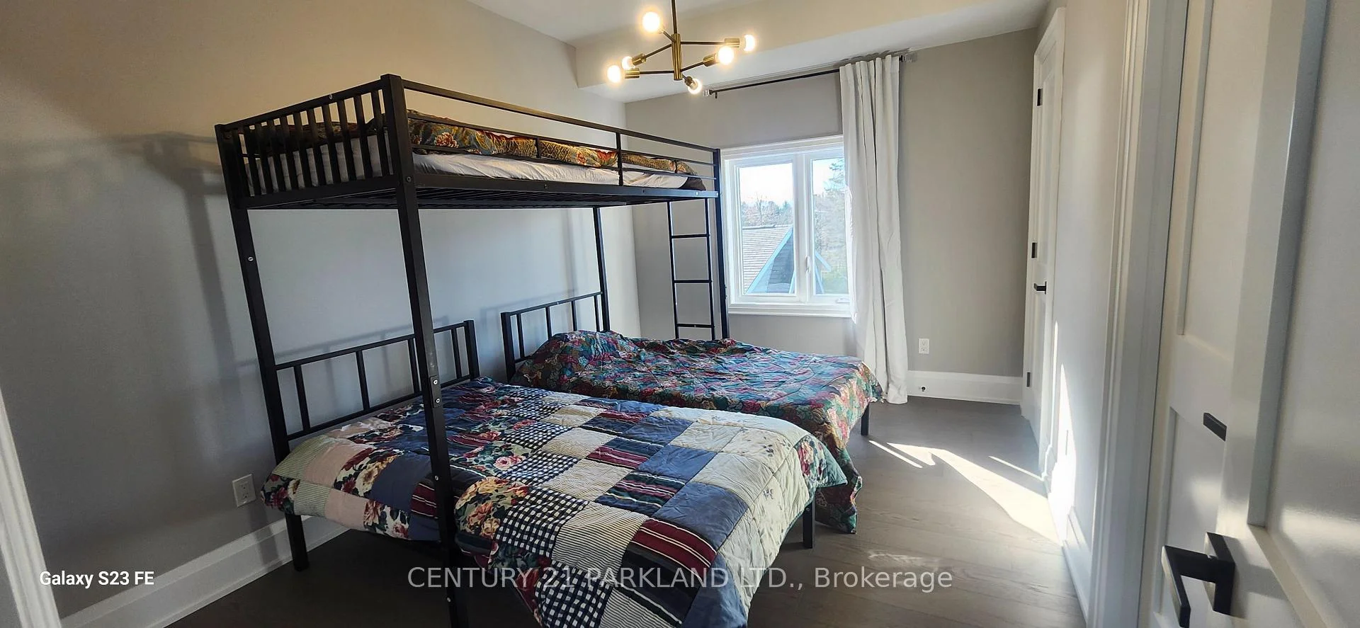 Photo 64 of 15 Stanley Avenue, Oro-Medonte, Rural Oro-Medonte — HOMEH