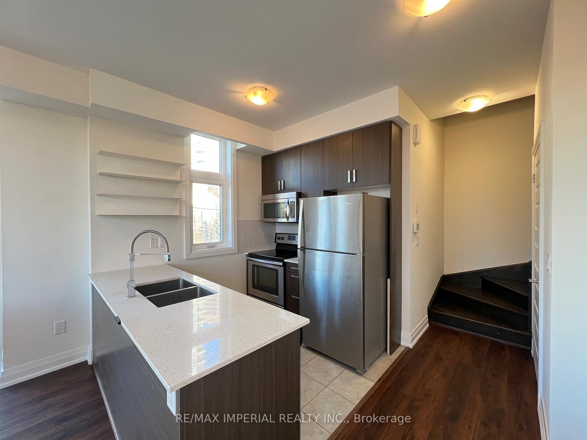 Photo 3 of Unit 93, 23 Eldora Avenue, North York, Newtonbrook West — HOMEH
