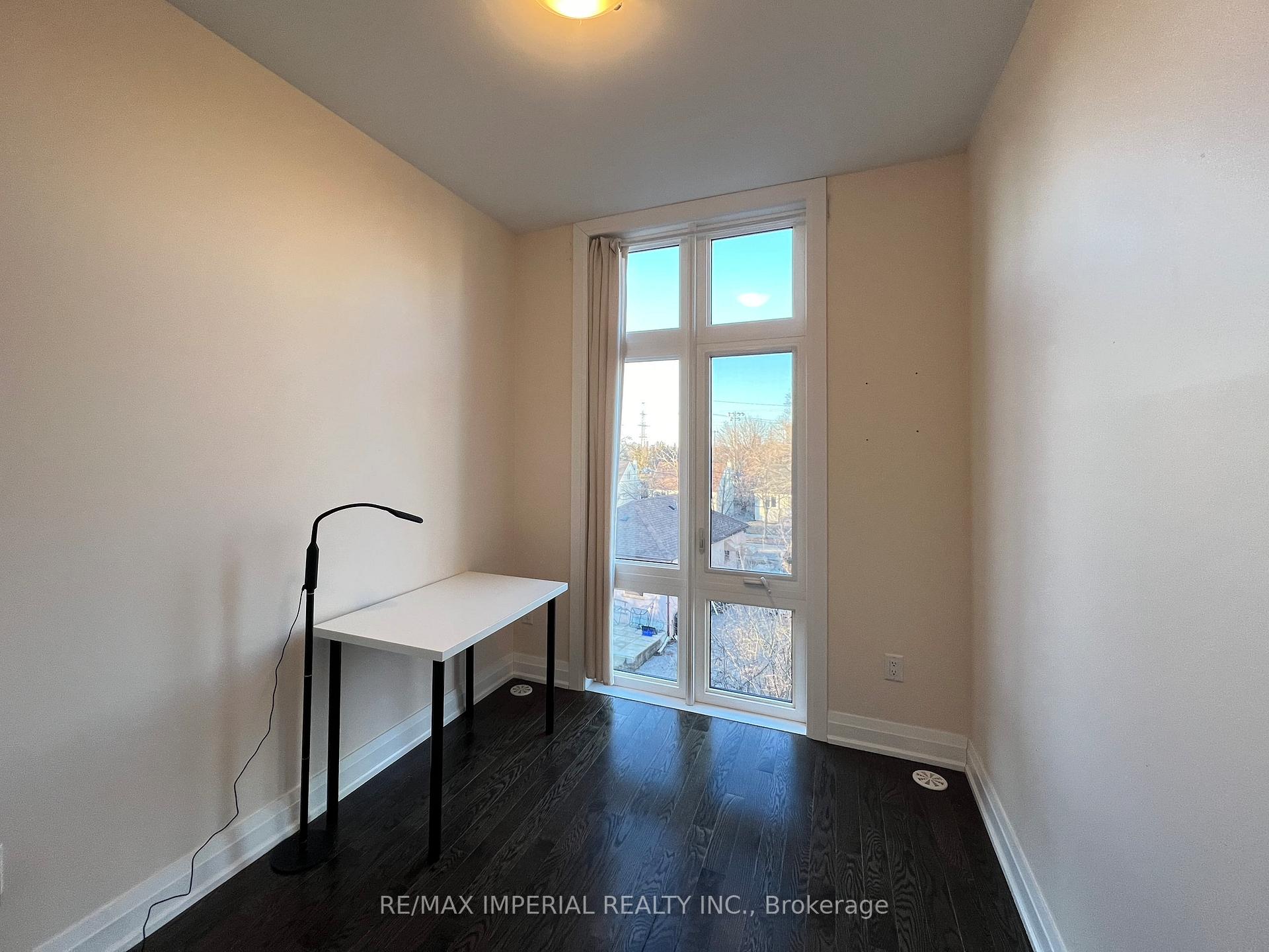 Photo 5 of Unit 93, 23 Eldora Avenue, North York, Newtonbrook West — HOMEH