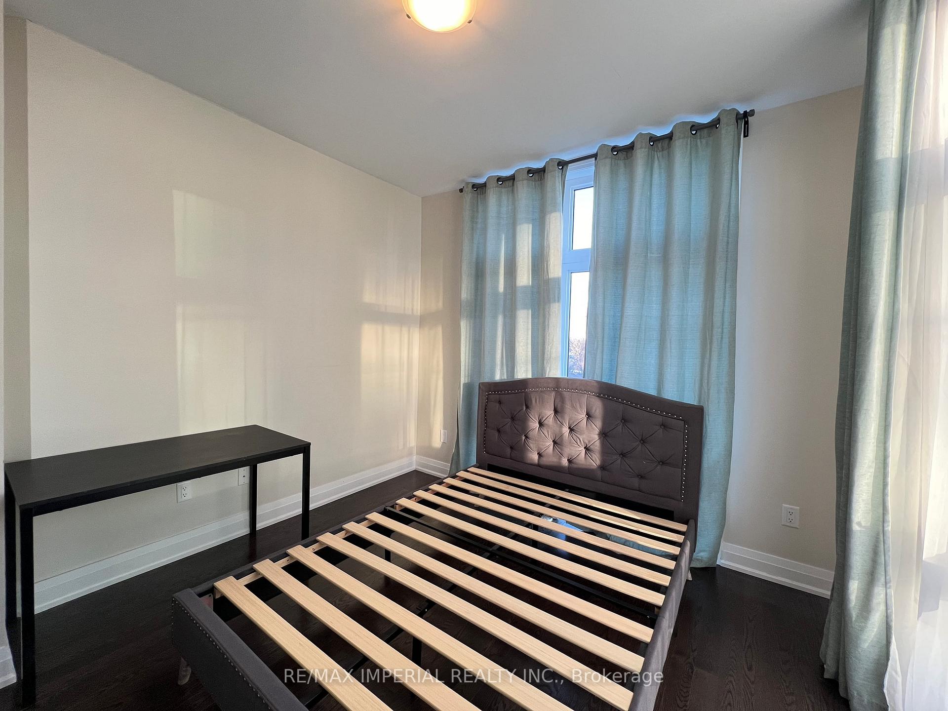 Photo 6 of Unit 93, 23 Eldora Avenue, North York, Newtonbrook West — HOMEH