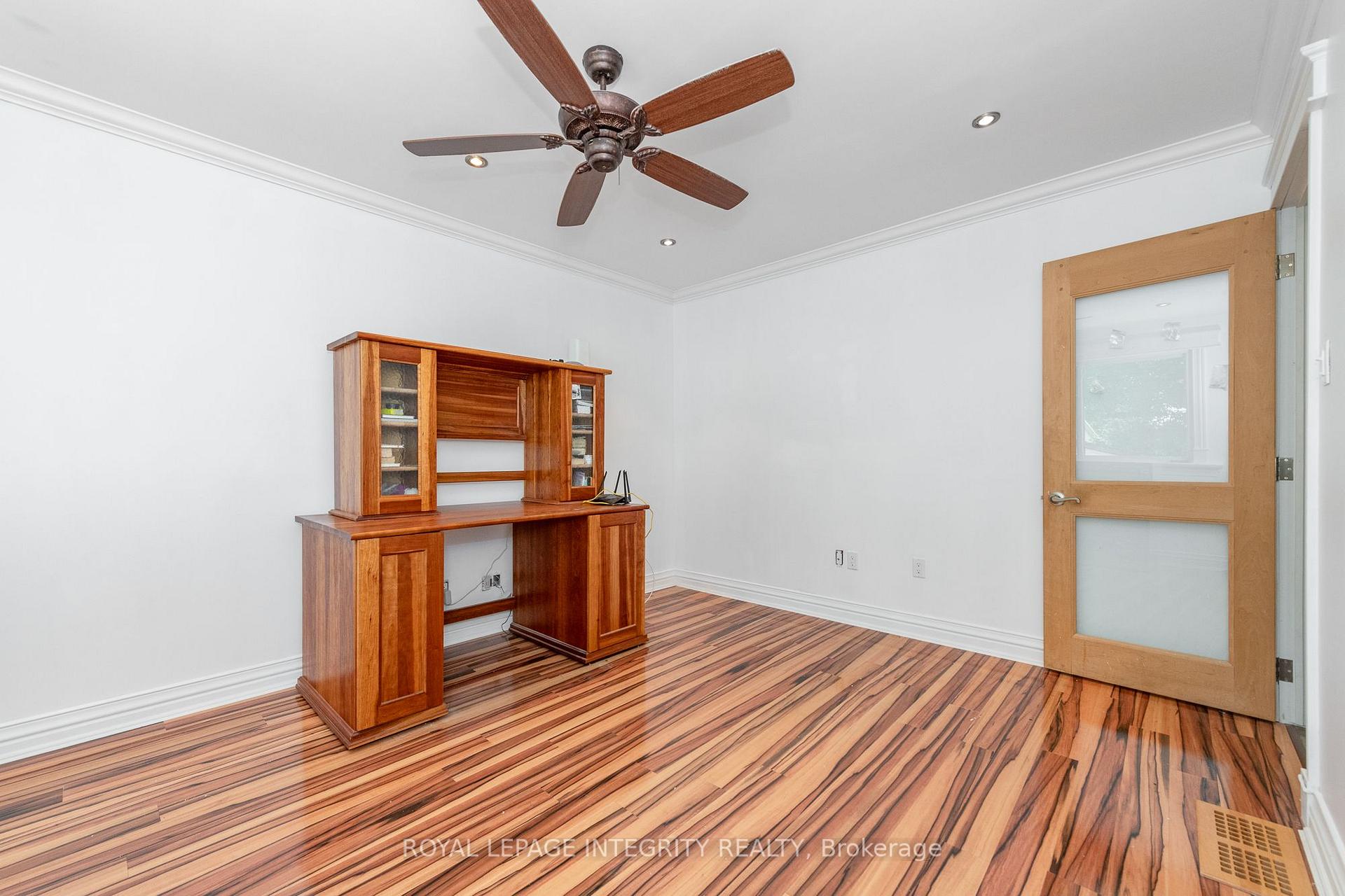 Photo 11 of 95 Mcclellan Road, Ottawa, Sheahan Estates/Trend Village — HOMEH