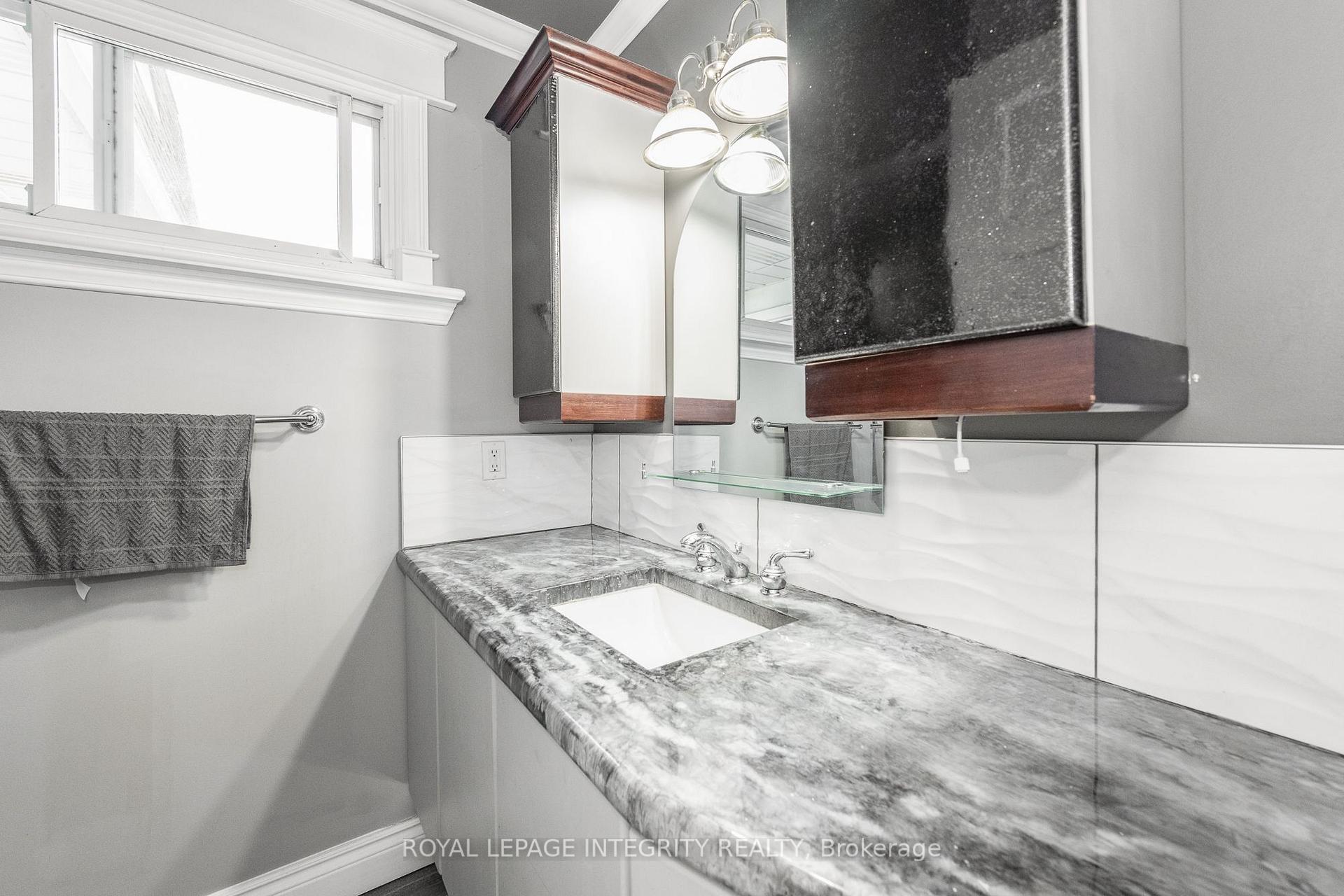 Photo 19 of 95 Mcclellan Road, Ottawa, Sheahan Estates/Trend Village — HOMEH