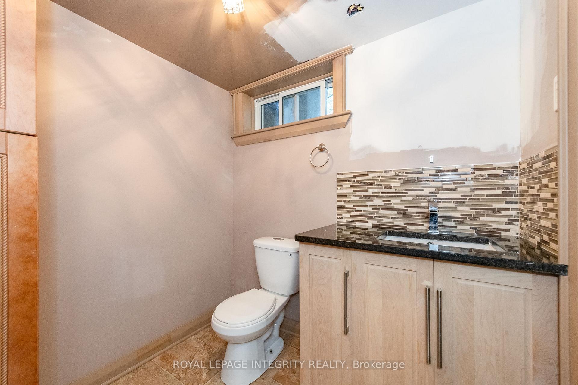 Photo 36 of 95 Mcclellan Road, Ottawa, Sheahan Estates/Trend Village — HOMEH