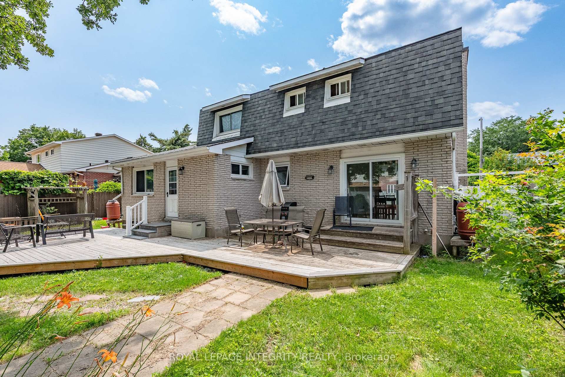 Photo 38 of 95 Mcclellan Road, Ottawa, Sheahan Estates/Trend Village — HOMEH