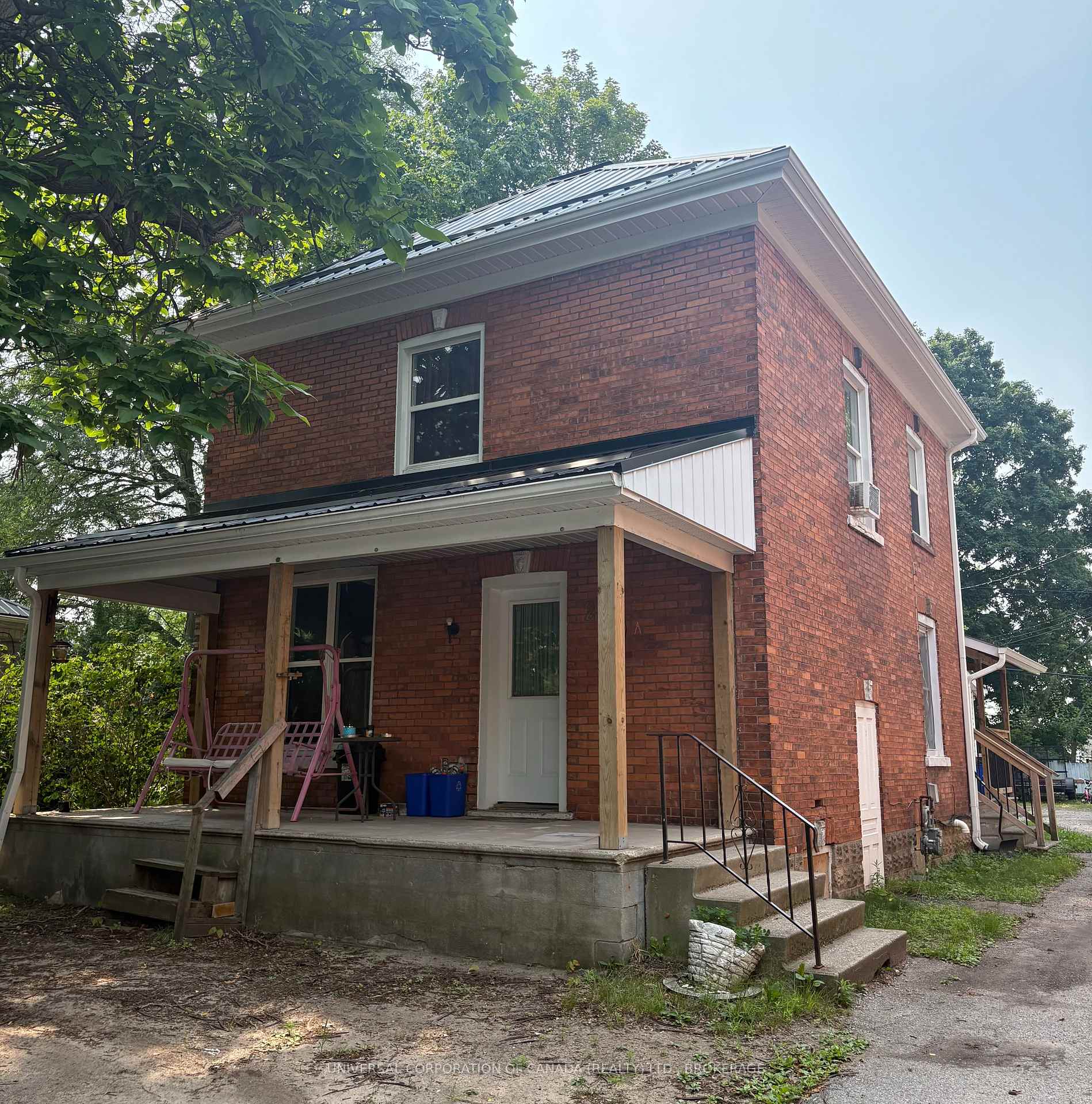 Photo of 200 Talbot Street E