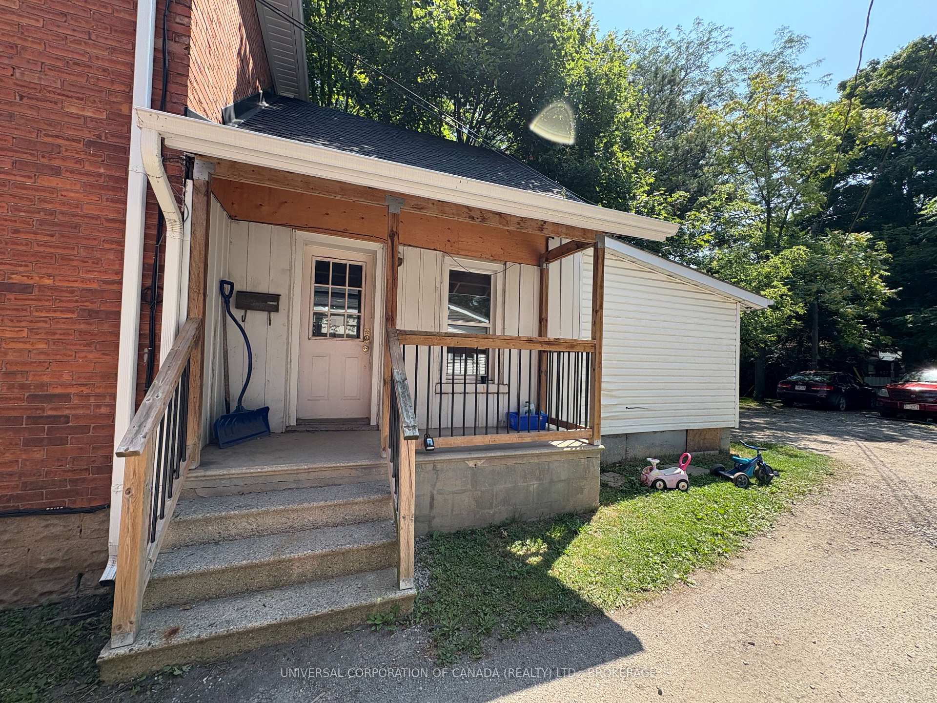 Photo 2 of 200 Talbot Street E, Aylmer — HOMEH