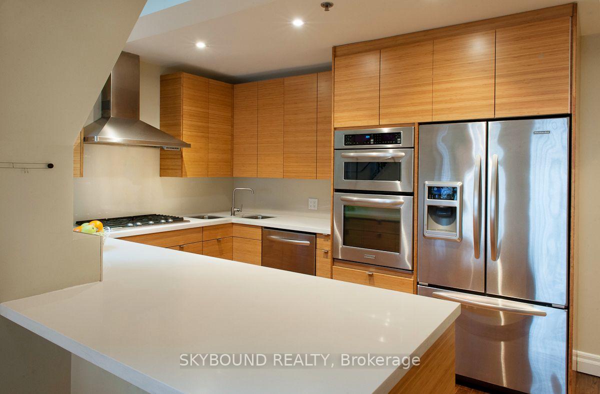 Photo 3 of Unit 206, 110 Hepbourne Street, Toronto, Dufferin Grove — HOMEH