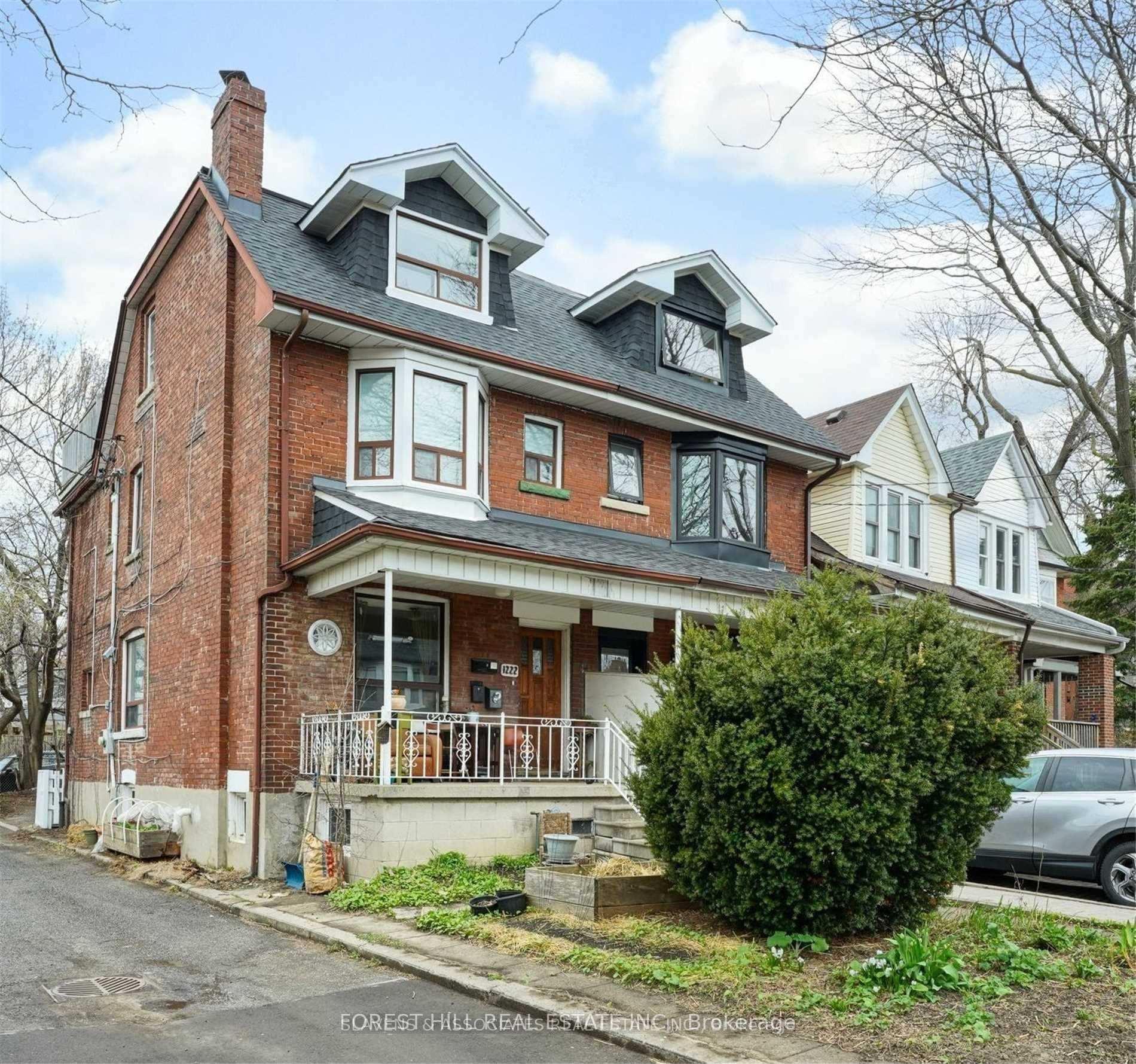 Front of Unit Bsmt, 1222 Shaw Street