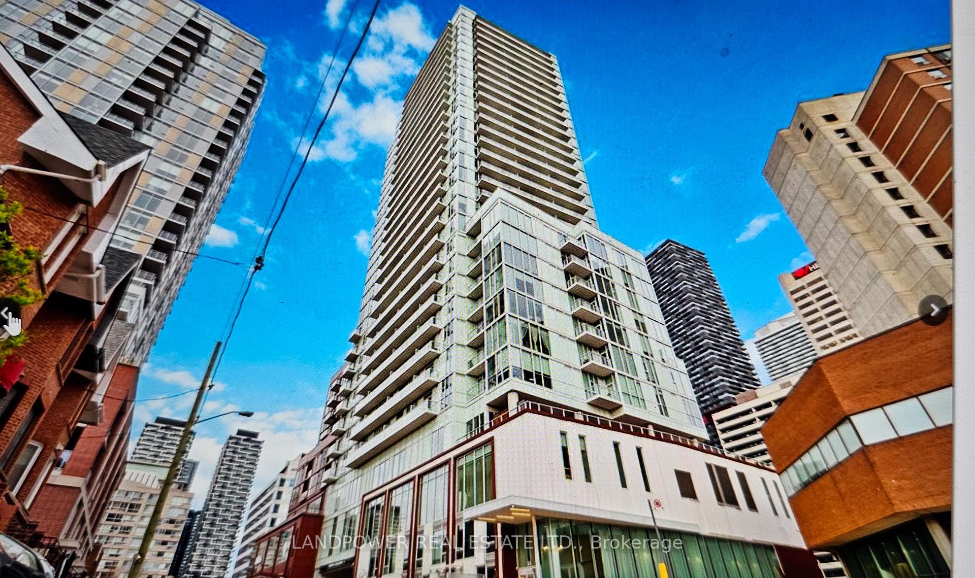 Front of Unit 1301, 33 Helendale Avenue