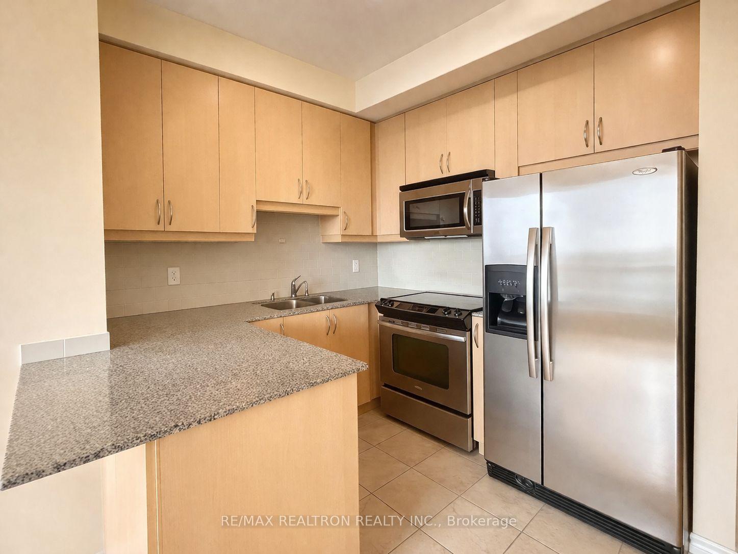 Photo 3 of Unit 1102, 18 Holmes Avenue, North York, Willowdale East — HOMEH