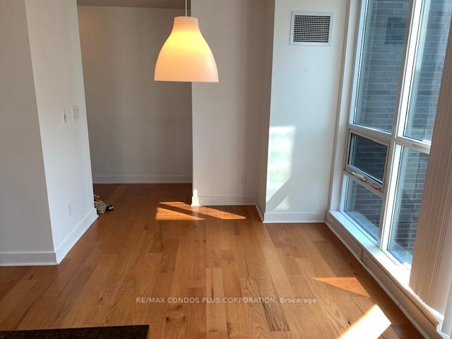 Photo 5 of Unit 1004, 320 Richmond Street E, Toronto, Moss Park — HOMEH