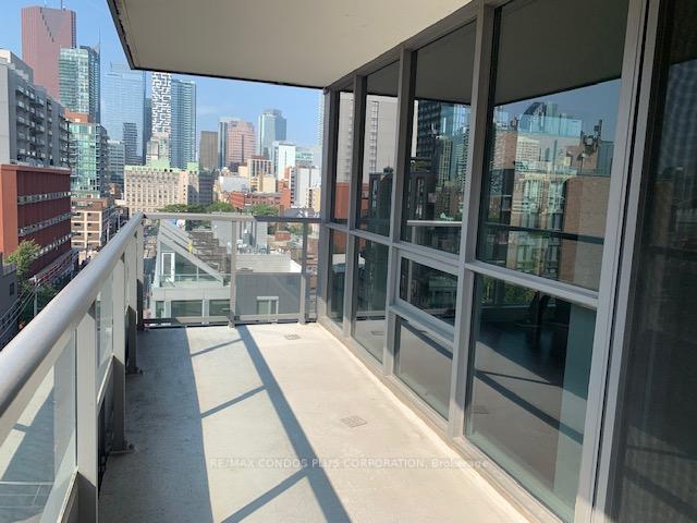 Photo 6 of Unit 1004, 320 Richmond Street E, Toronto, Moss Park — HOMEH