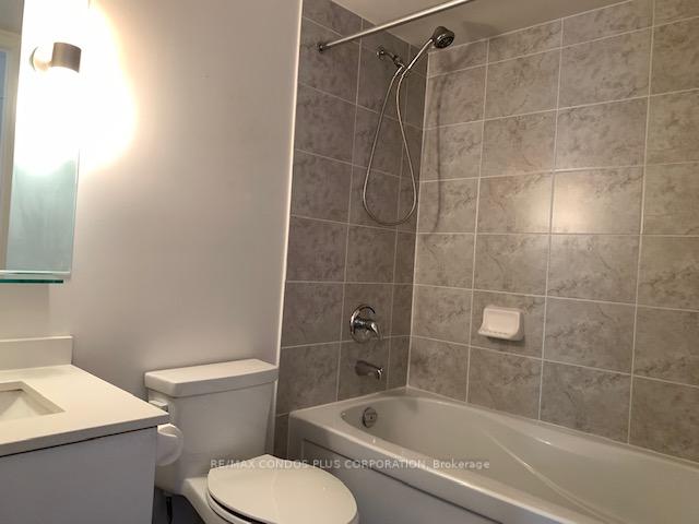 Photo 13 of Unit 1004, 320 Richmond Street E, Toronto, Moss Park — HOMEH