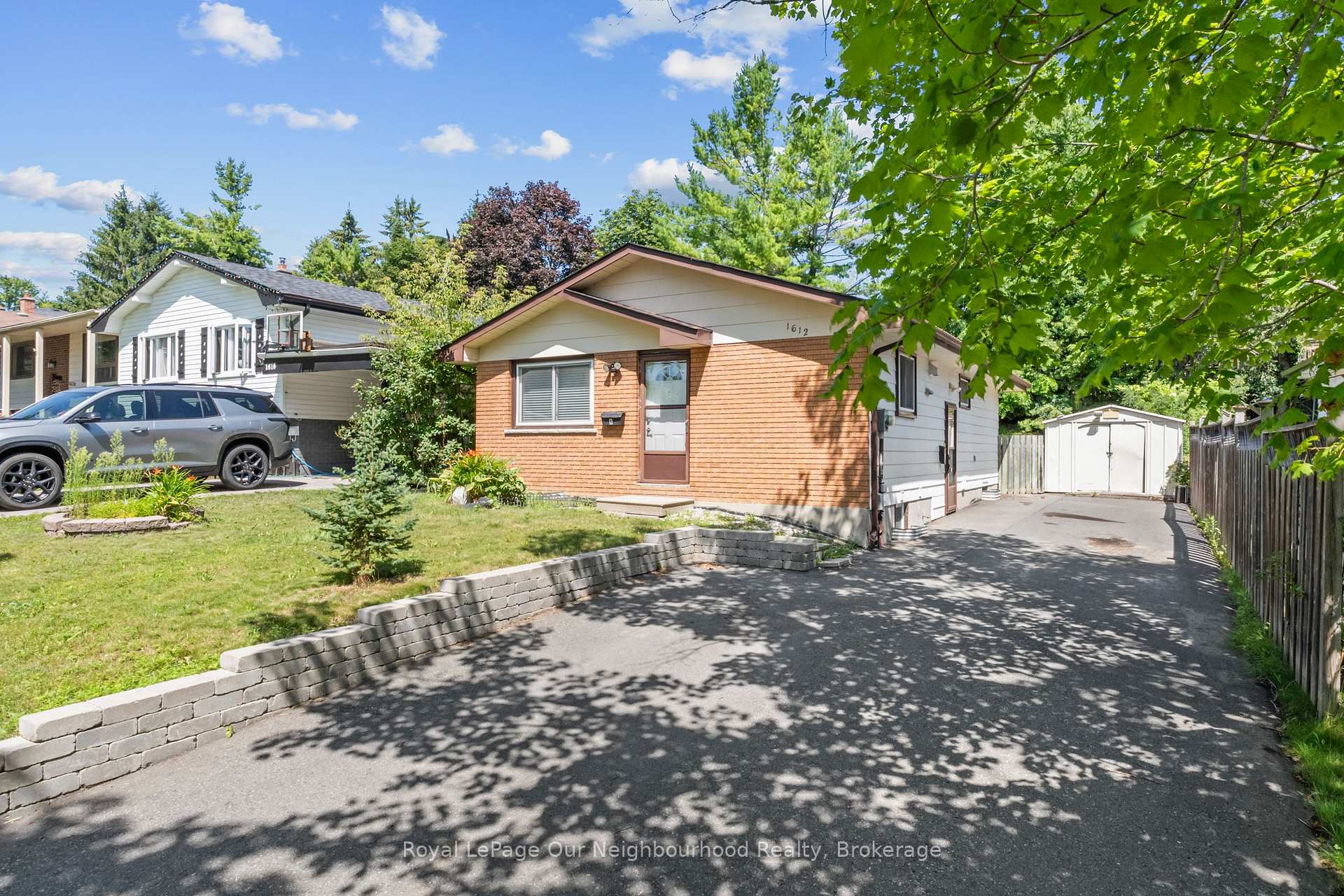 Photo 2 of 1612 Cherryhill Road, Peterborough, Monaghan Ward 2 — HOMEH