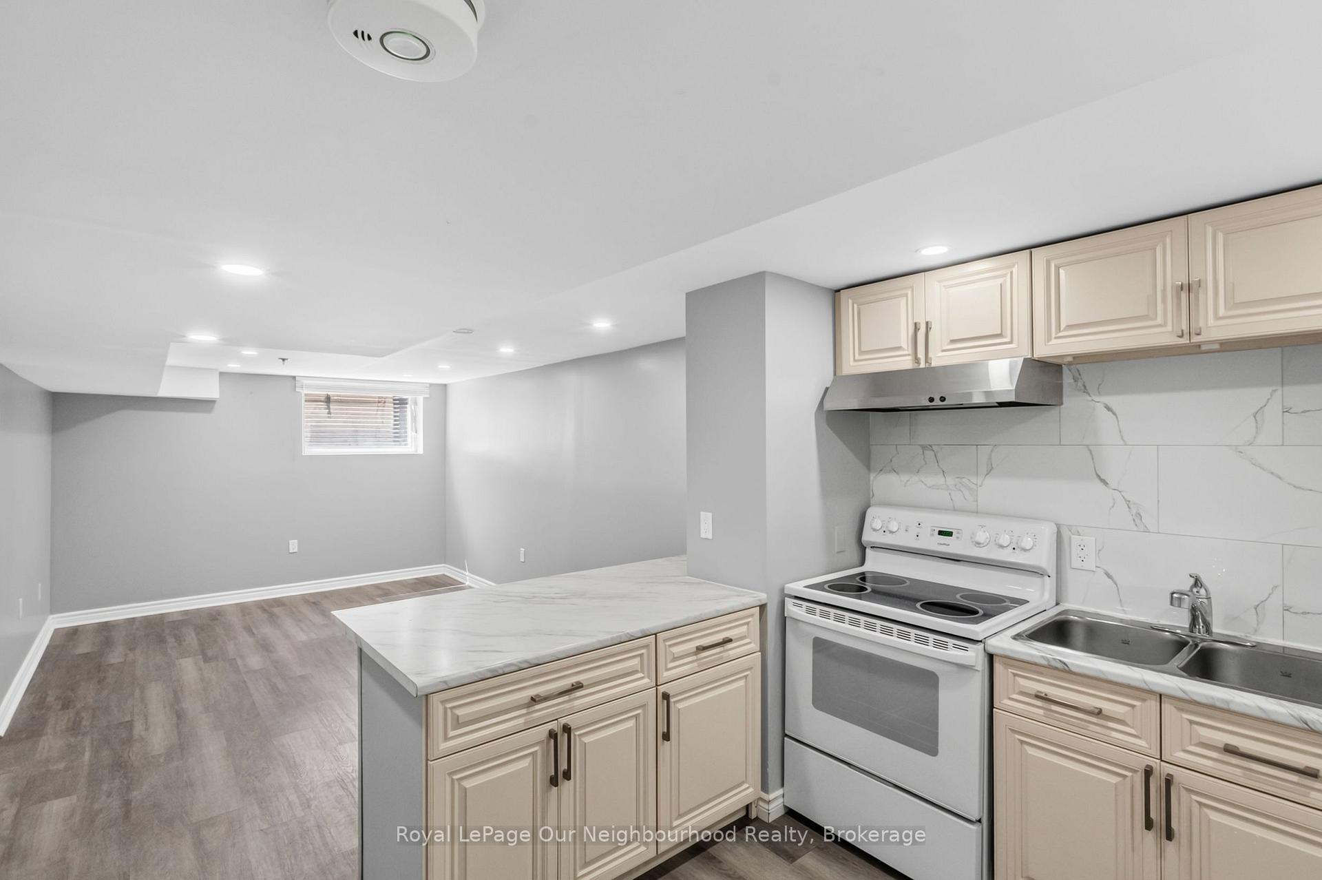 Photo 16 of 1612 Cherryhill Road, Peterborough, Monaghan Ward 2 — HOMEH