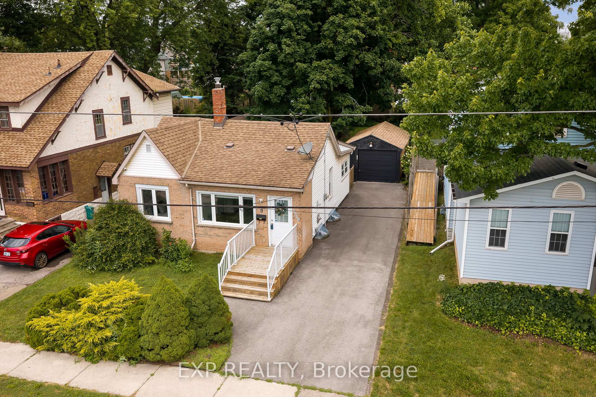 Photo 2 of 5939 Symmes Avenue, Niagara Falls, Dorchester — HOMEH