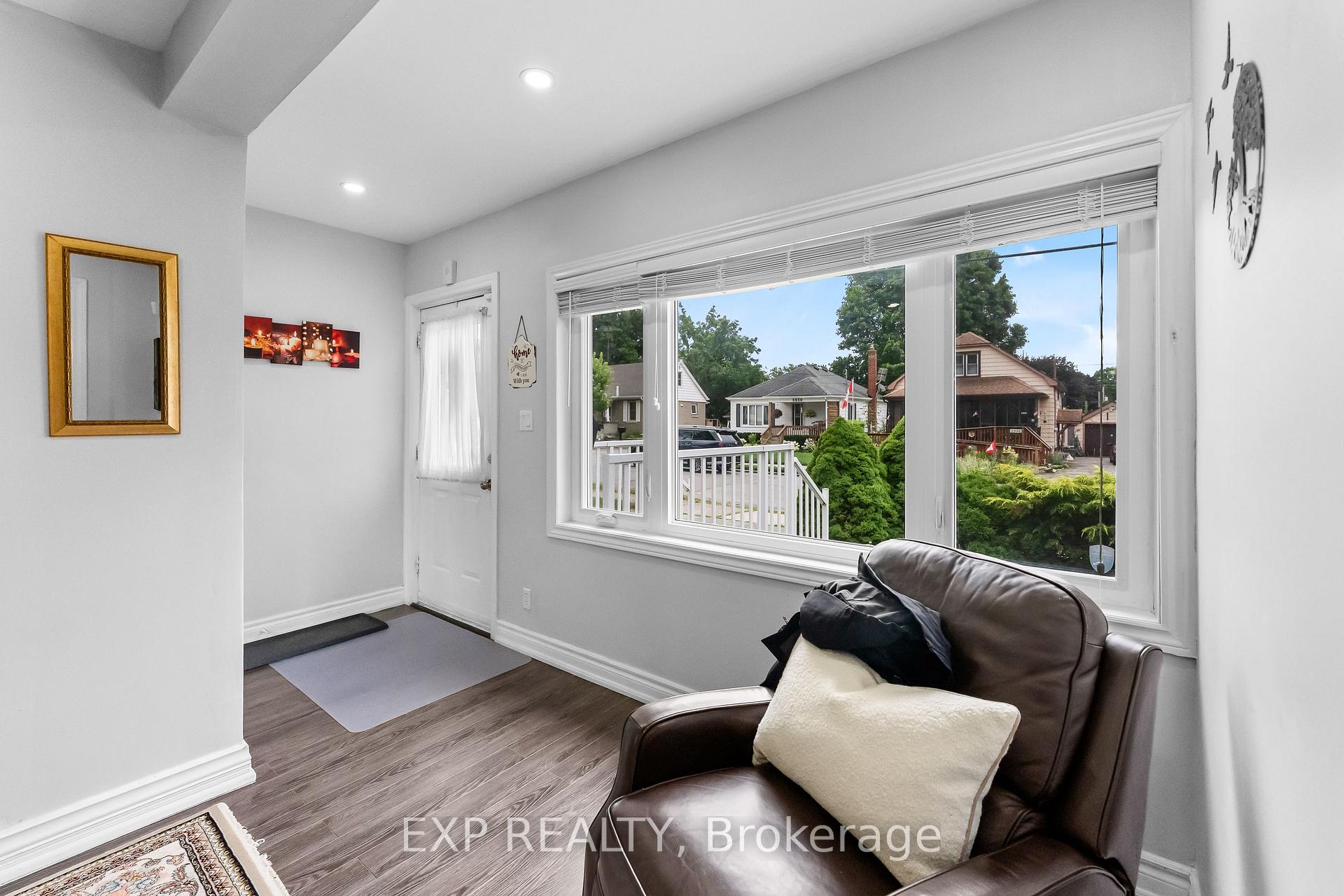 Photo 5 of 5939 Symmes Avenue, Niagara Falls, Dorchester — HOMEH