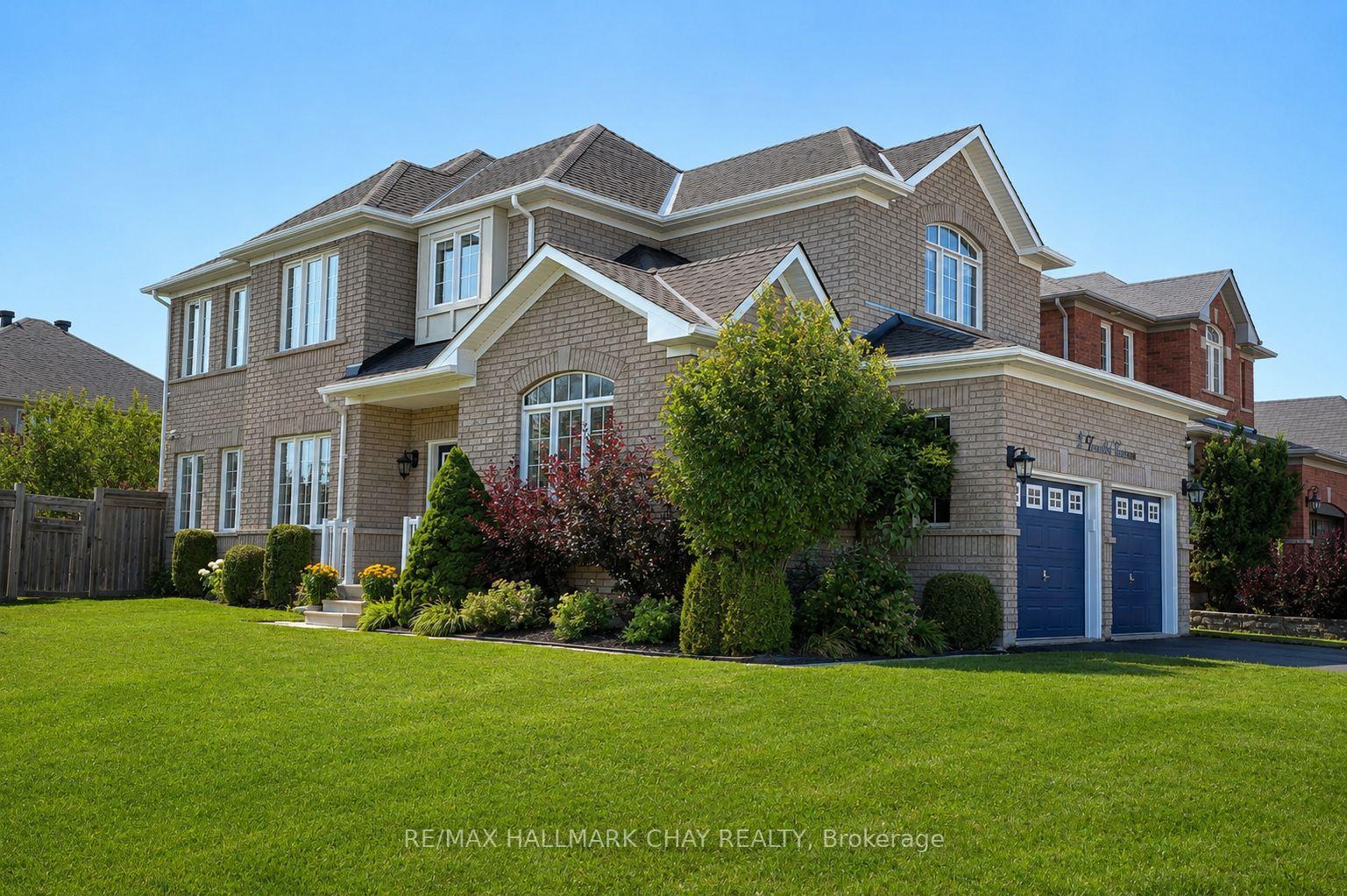 Photo 1 of 2 Versailles Crescent, Barrie, Innis-Shore — HOMEH