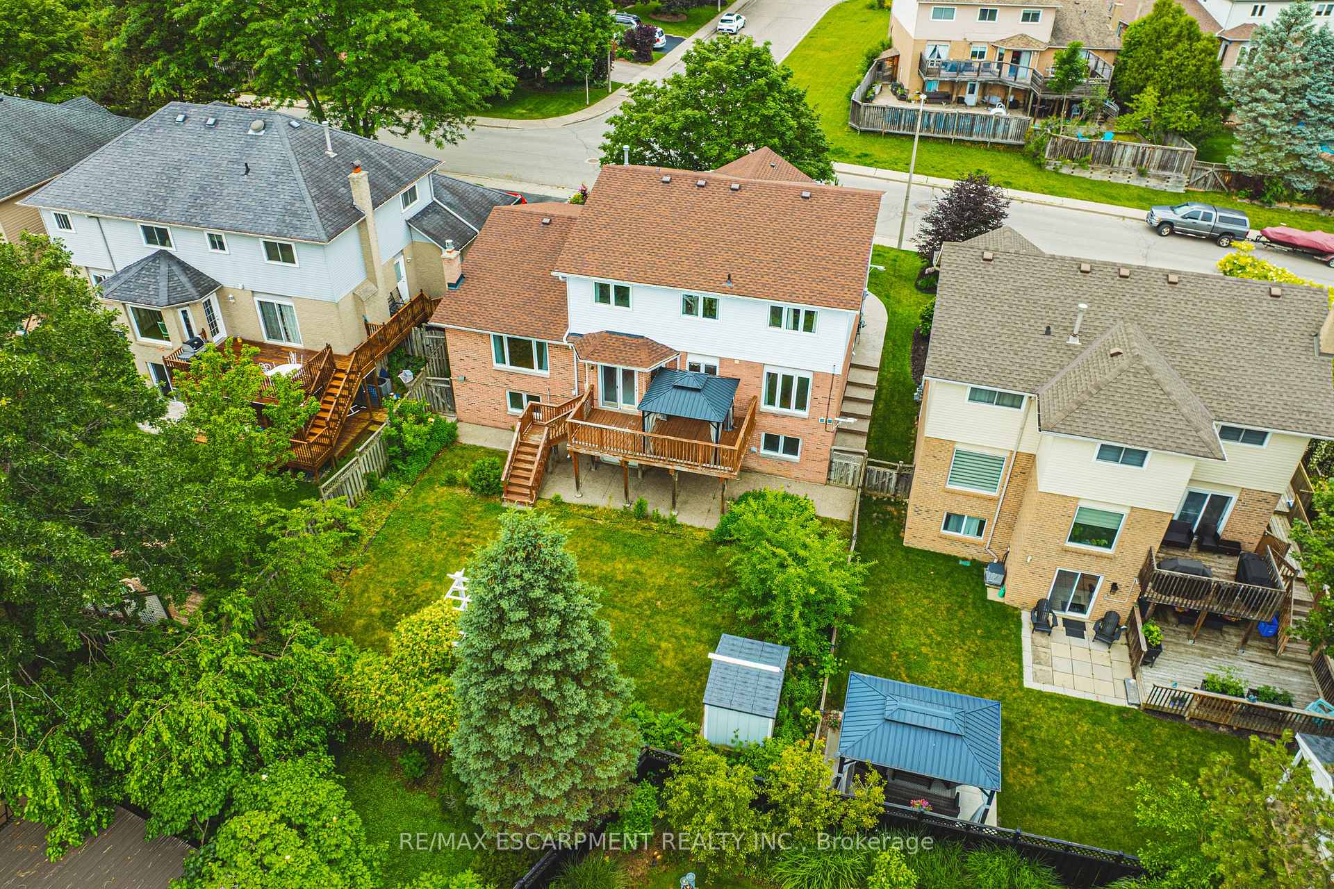 Photo 43 of 21 Moss Boulevard, Hamilton, Dundas — HOMEH