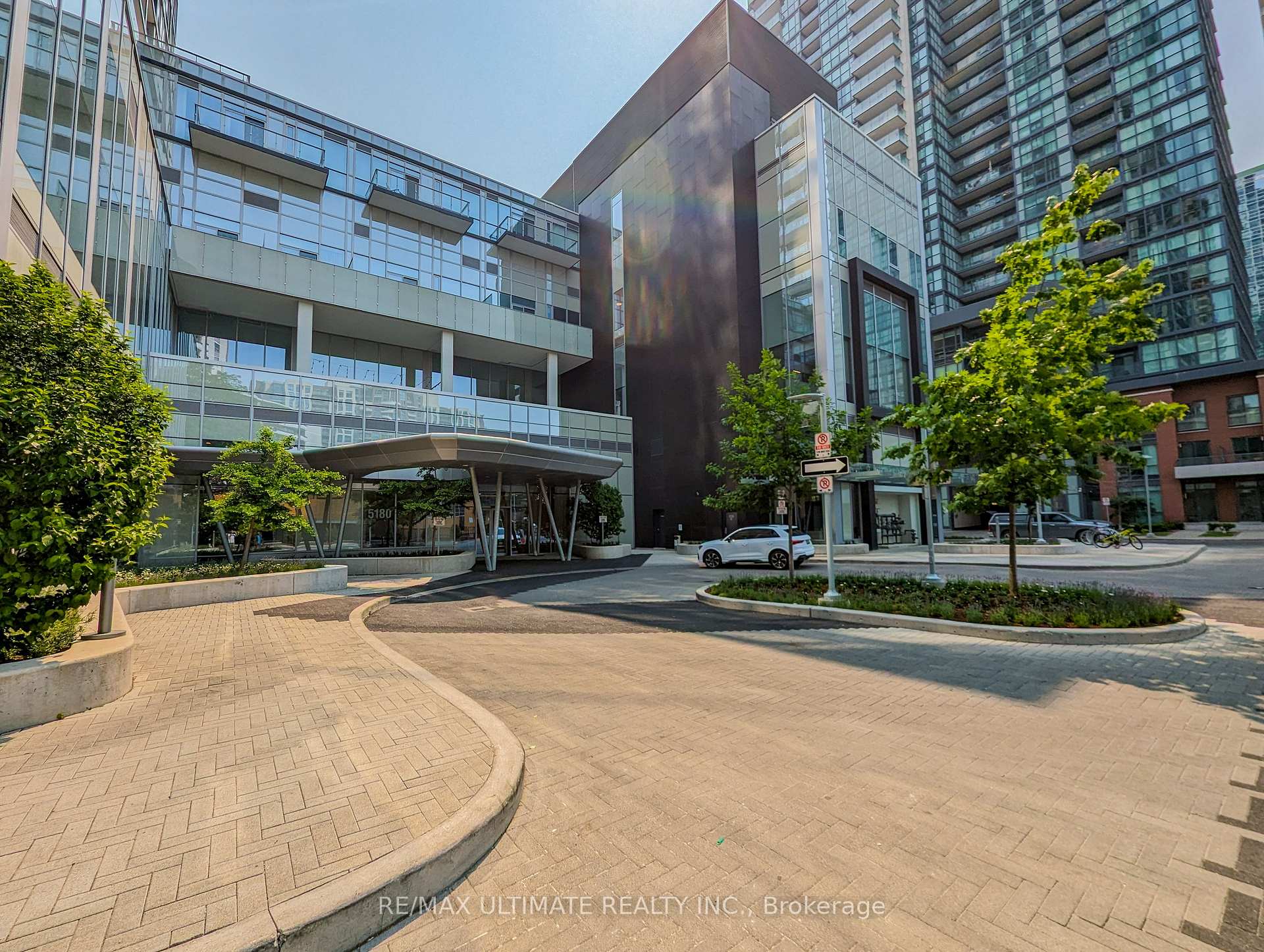 Front of Unit 1412, 5180 Yonge Street