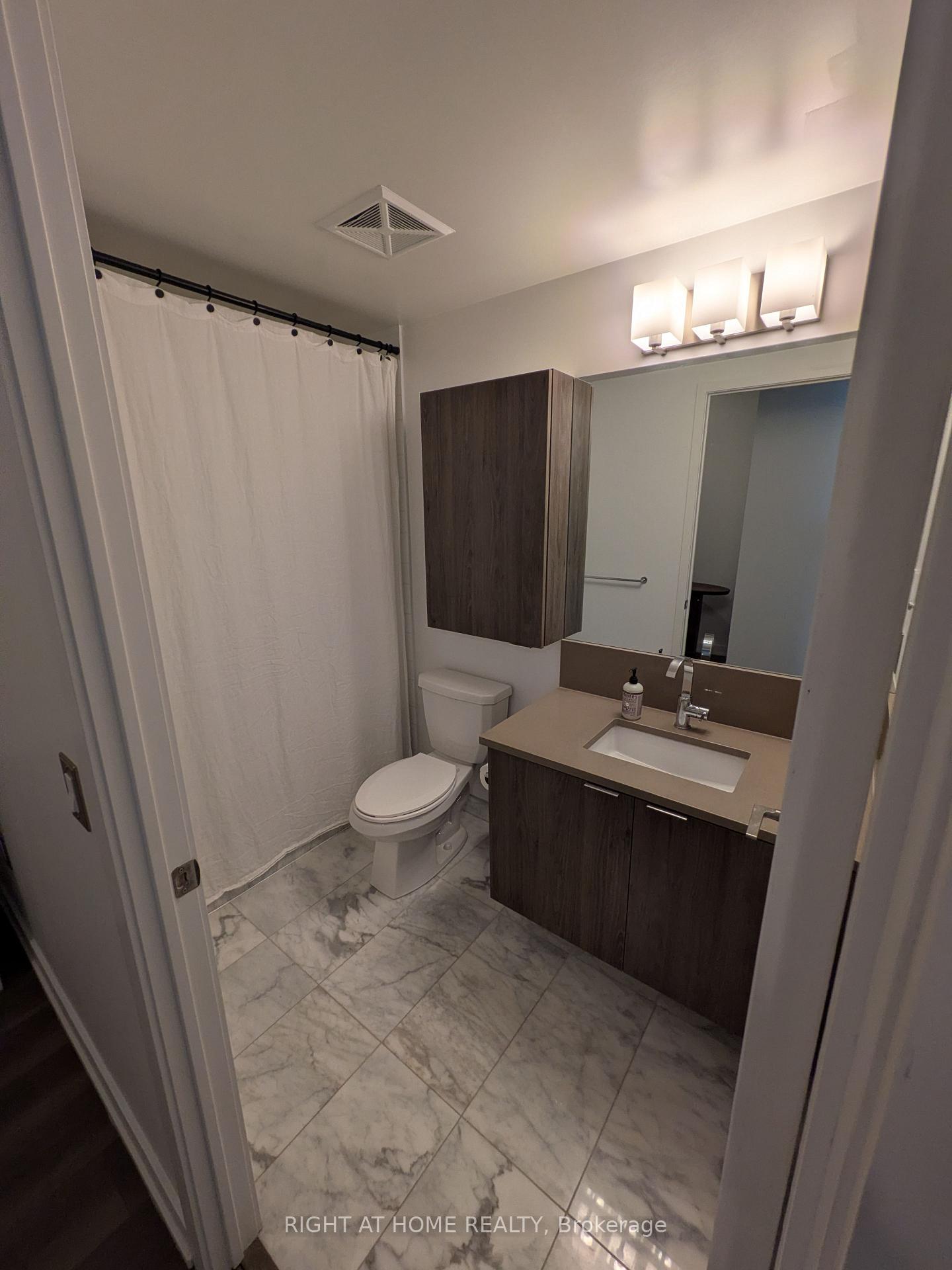 Photo 5 of Unit 628, 38 Iannuzzi Street, Toronto, Niagara — HOMEH