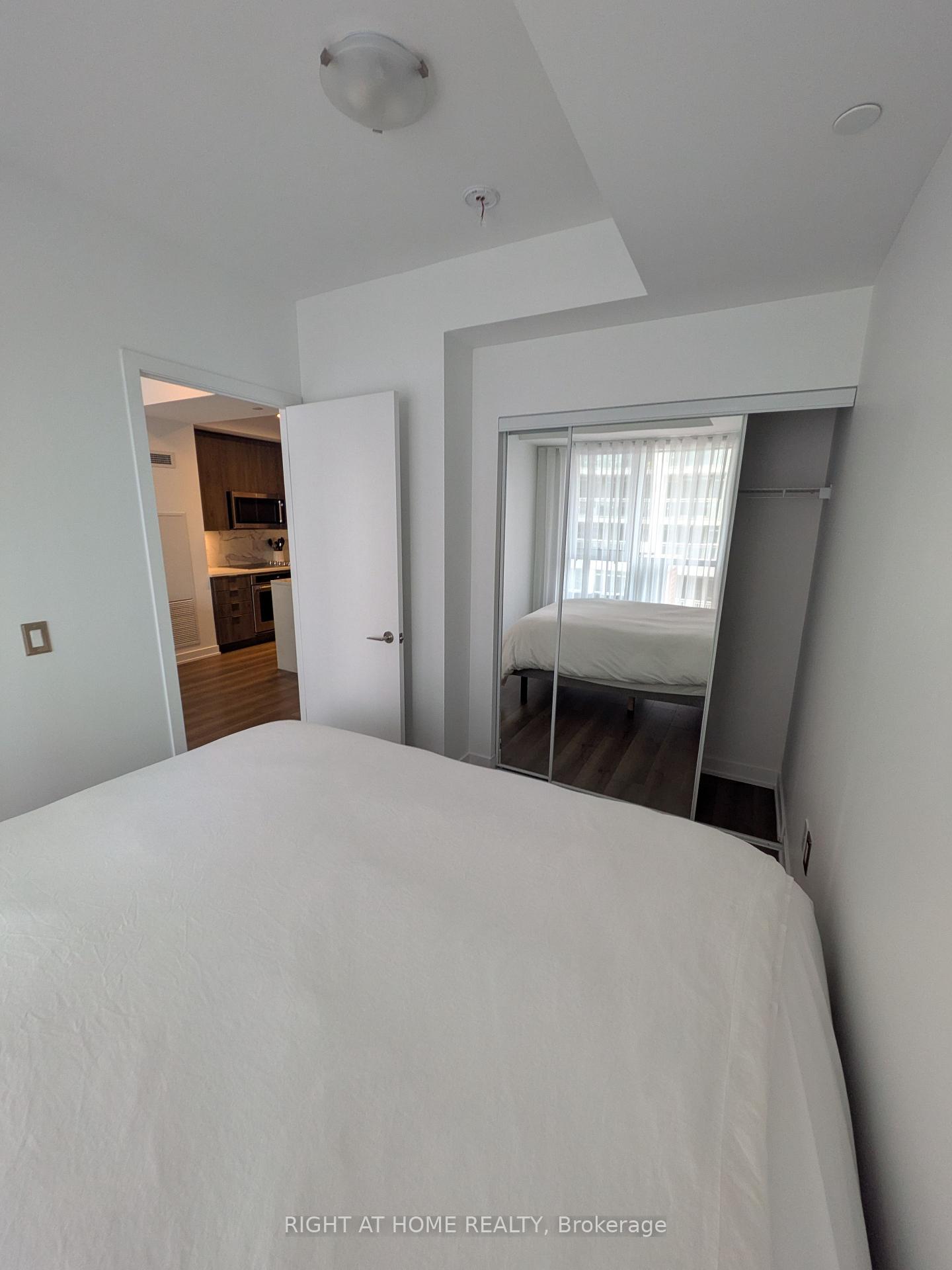 Photo 10 of Unit 628, 38 Iannuzzi Street, Toronto, Niagara — HOMEH