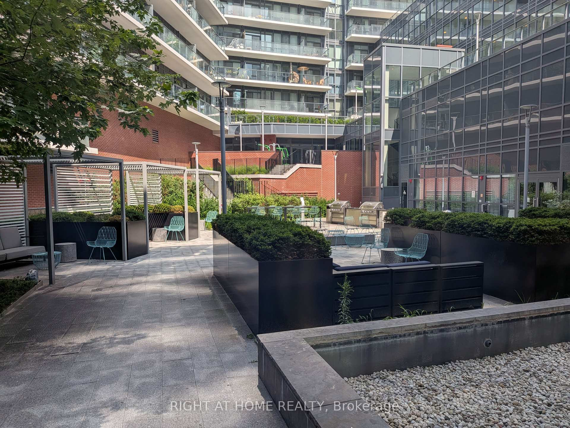 Photo 17 of Unit 628, 38 Iannuzzi Street, Toronto, Niagara — HOMEH