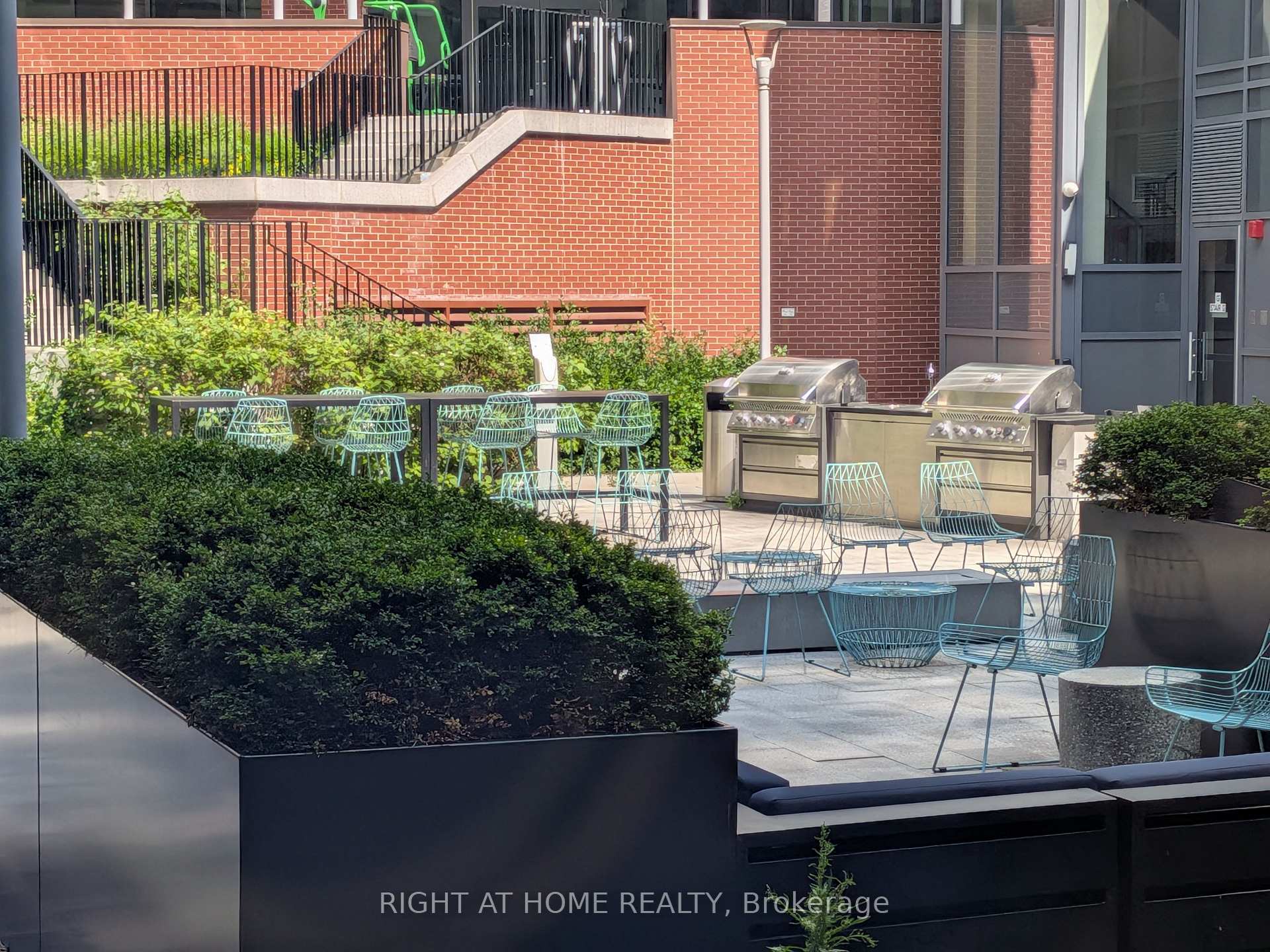 Photo 18 of Unit 628, 38 Iannuzzi Street, Toronto, Niagara — HOMEH