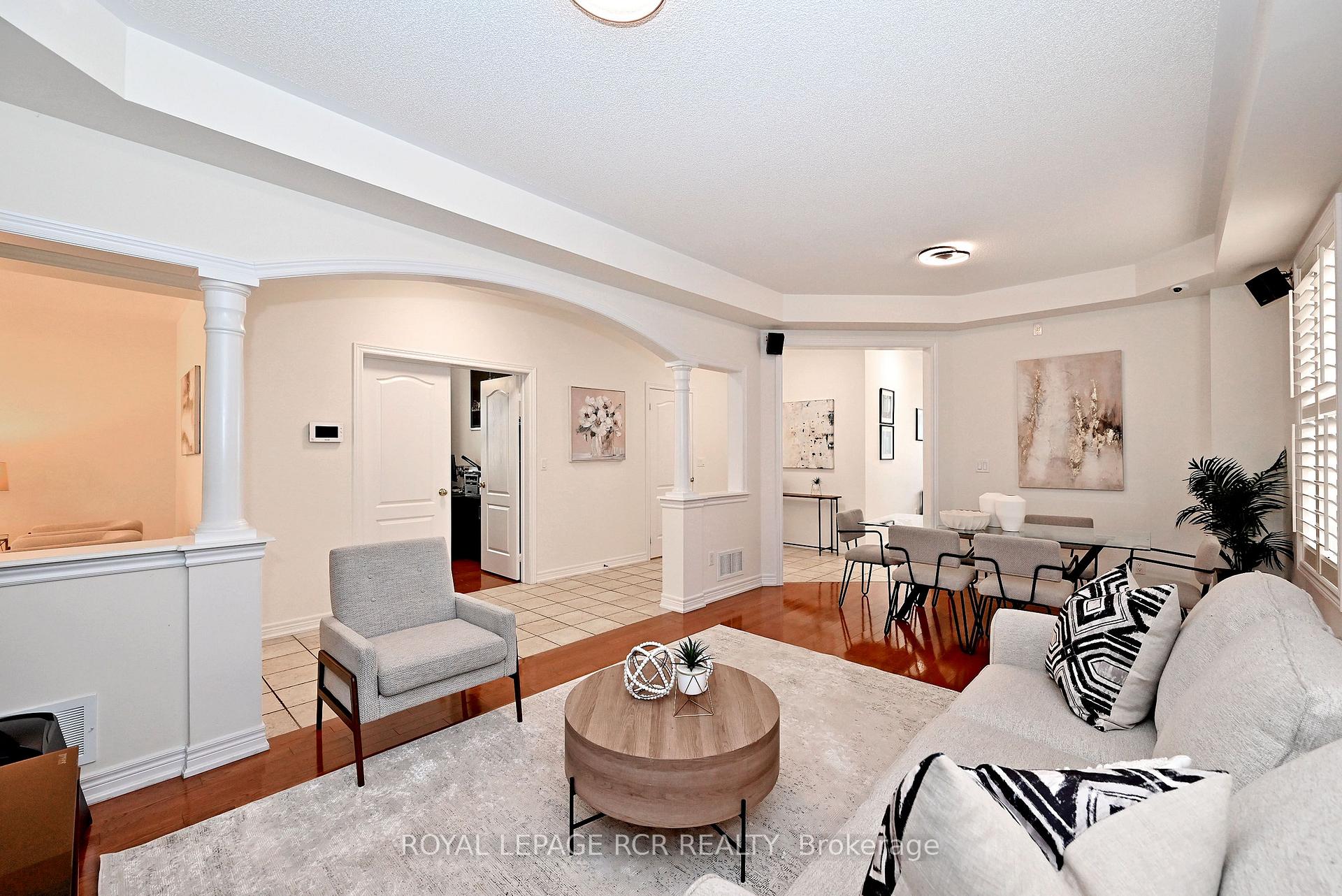 Photo 14 of 43 Ivy Glen Drive, Vaughan, Patterson — HOMEH