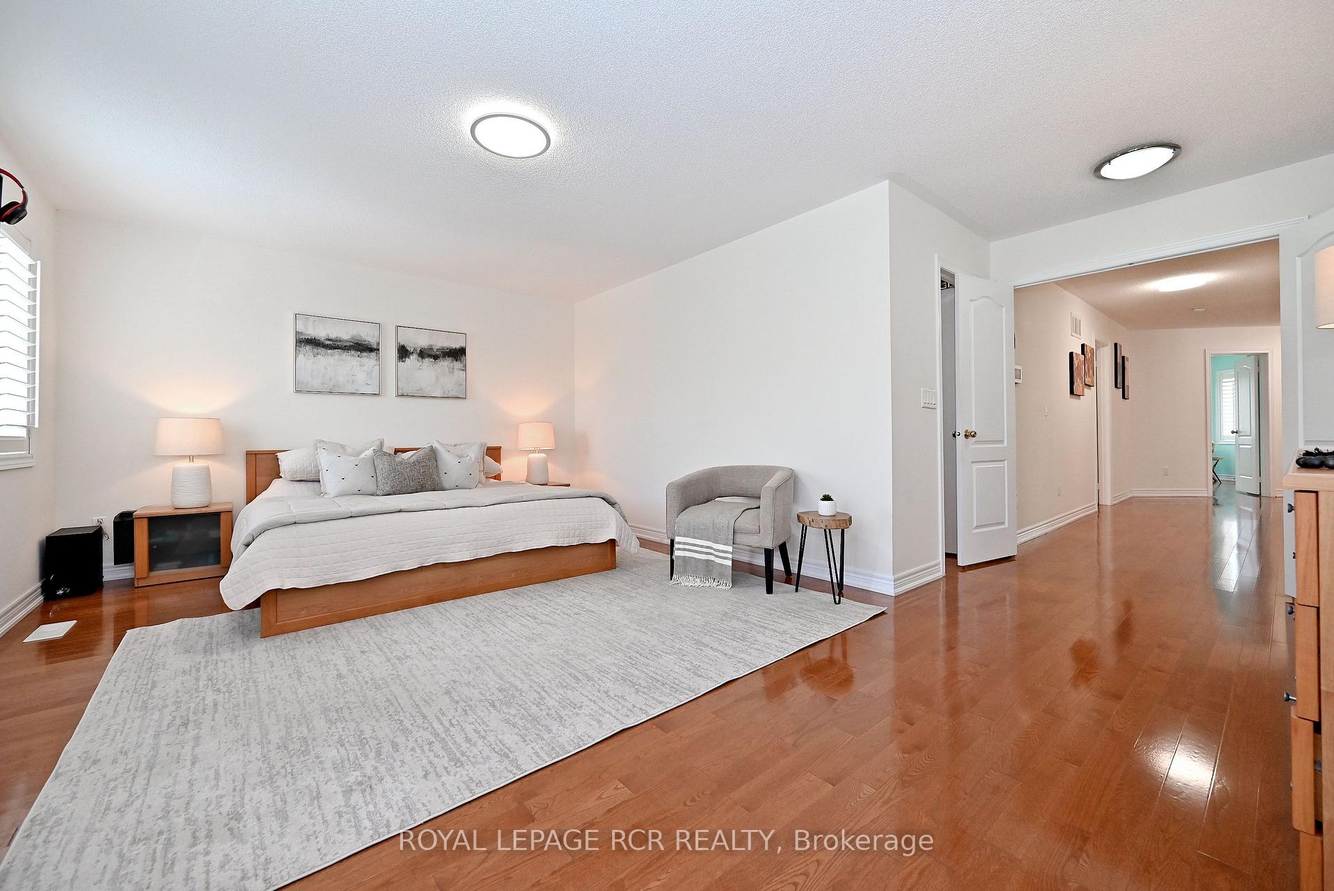 Photo 35 of 43 Ivy Glen Drive, Vaughan, Patterson — HOMEH