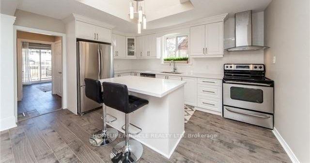 Photo 5 of Unit Upper, 97 Central Park Boulevard N, Oshawa, O'Neill — HOMEH