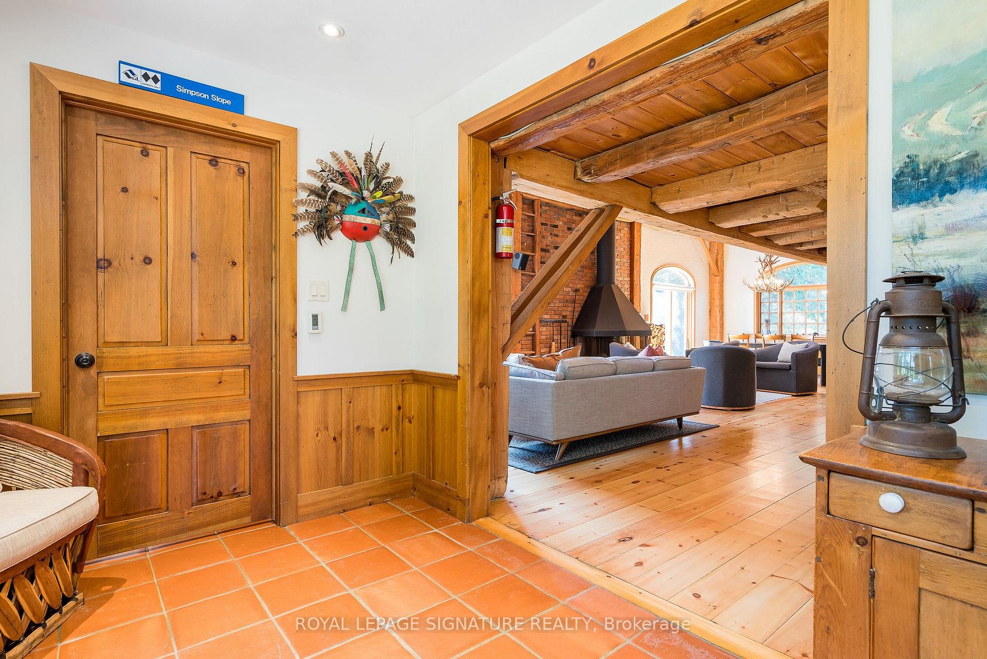 Photo 4 of 22 Newton Way, Clearview, Rural Clearview — HOMEH