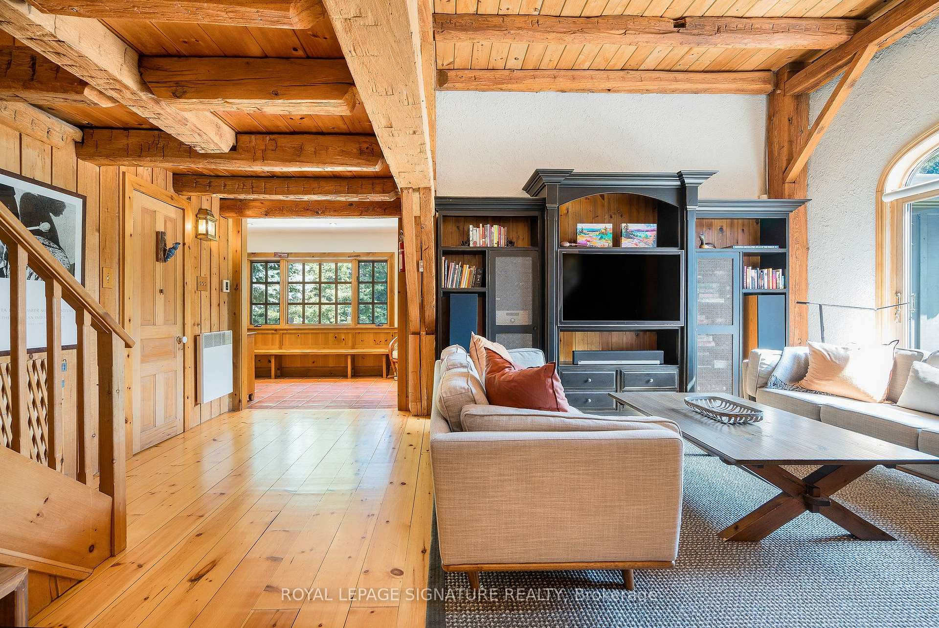 Photo 9 of 22 Newton Way, Clearview, Rural Clearview — HOMEH