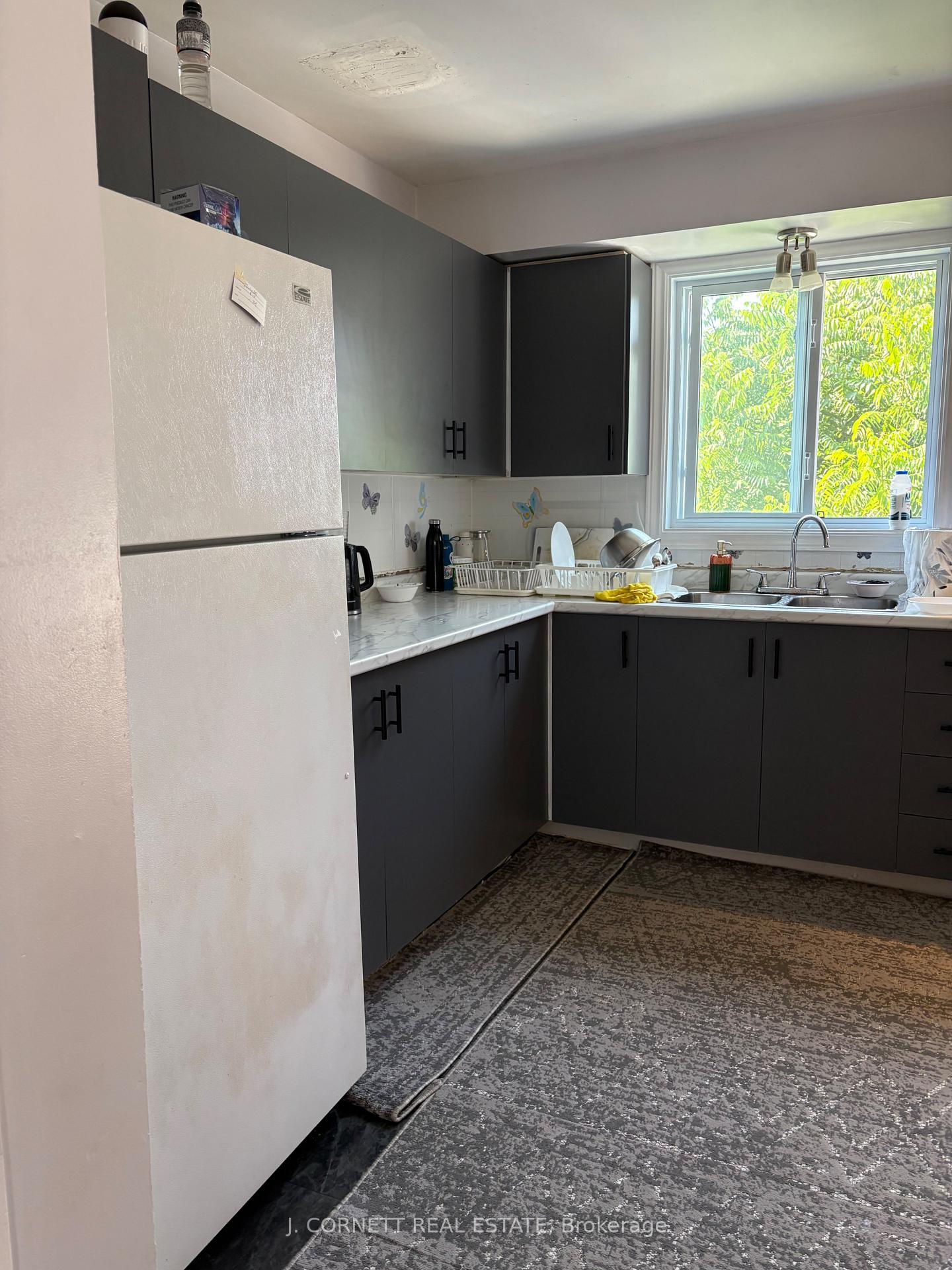 Photo 4 of 109 Eleventh Avenue E, Cornwall, Cornwall — HOMEH