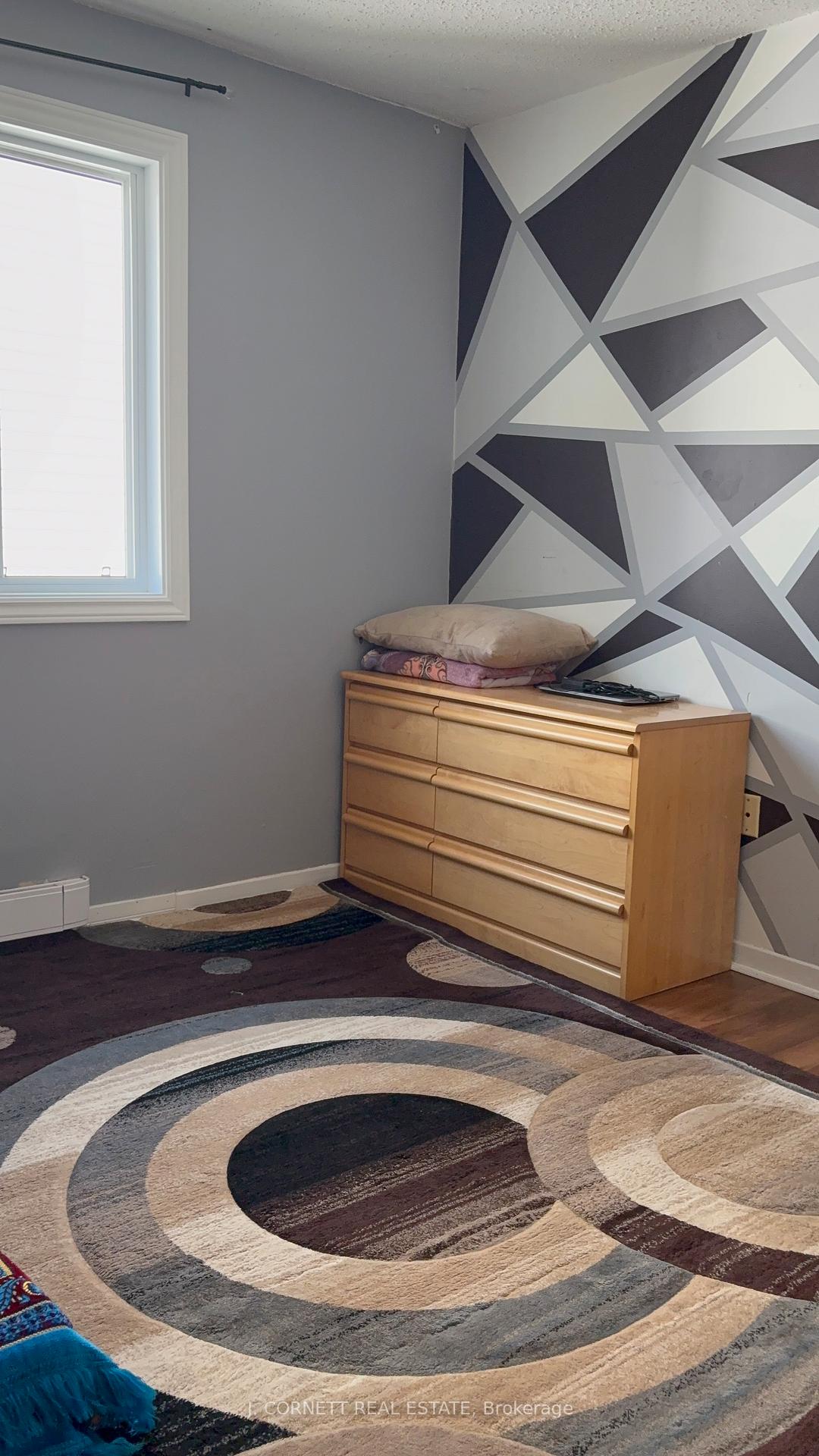 Photo 9 of 109 Eleventh Avenue E, Cornwall, Cornwall — HOMEH