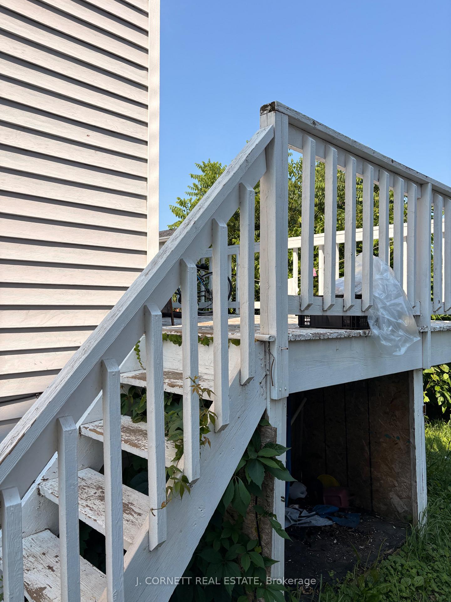 Photo 15 of 109 Eleventh Avenue E, Cornwall, Cornwall — HOMEH