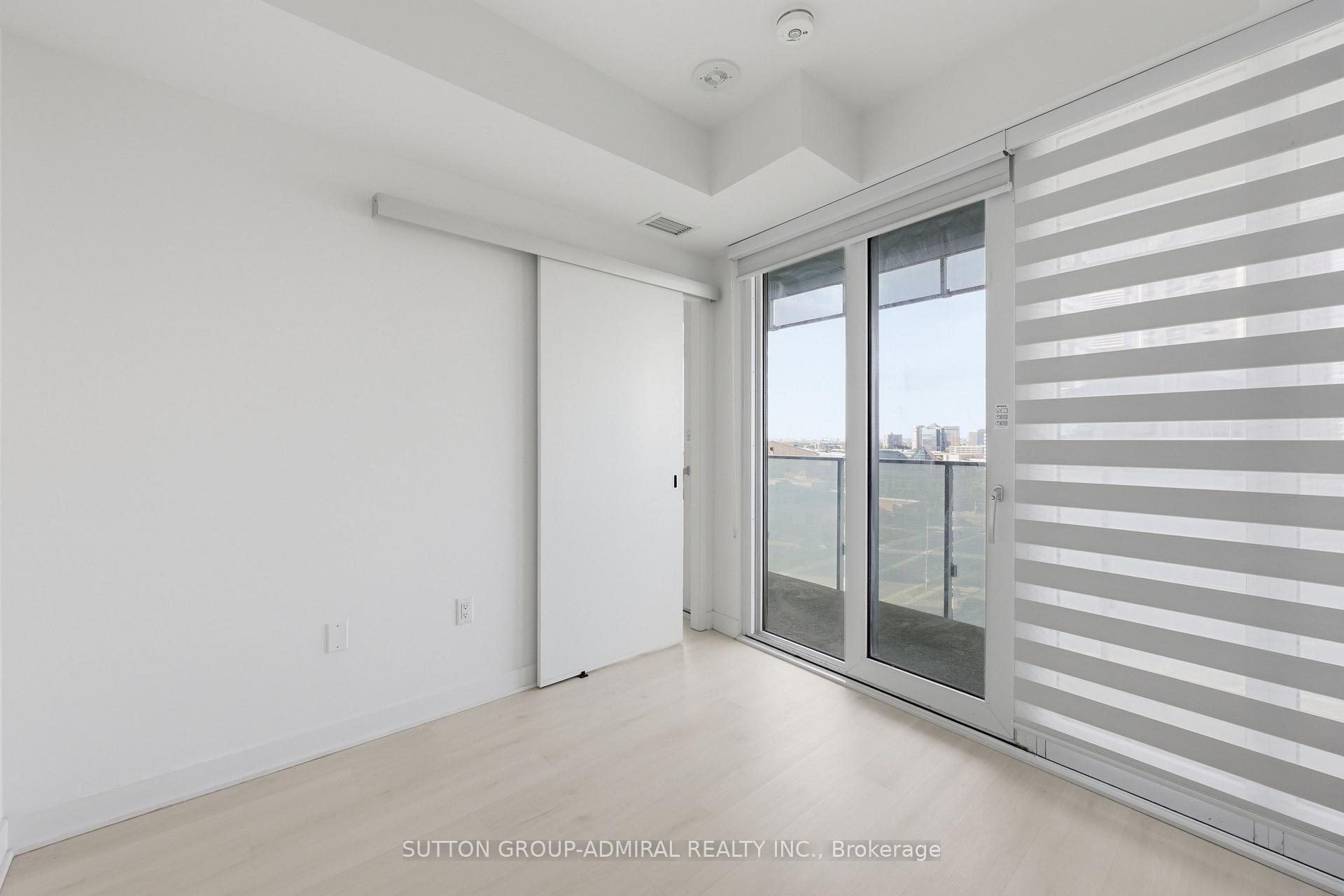 Photo 11 of Unit 1002, 3900 confederation Parkway, Mississauga, City Centre — HOMEH
