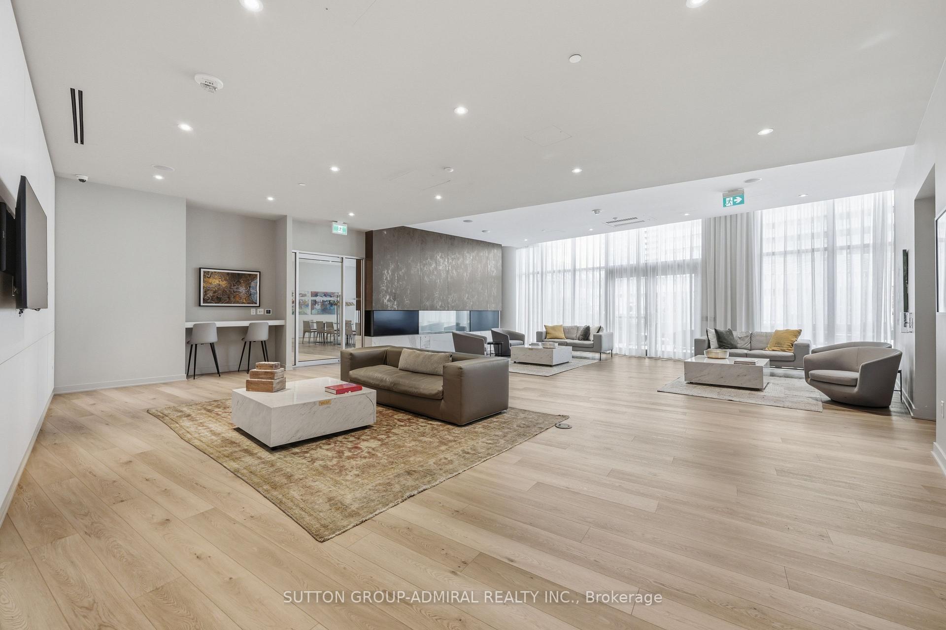 Photo 19 of Unit 1002, 3900 confederation Parkway, Mississauga, City Centre — HOMEH