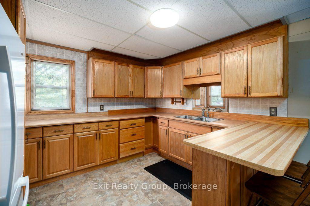 Photo 12 of 8 Ridley Street E, Belleville, Belleville Ward — HOMEH