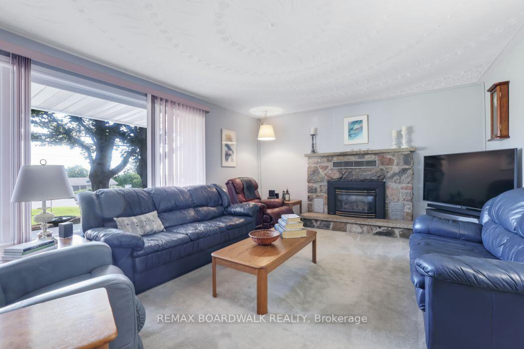 Photo 9 of 2043 Carp Road, Ottawa, Huntley Ward (South East) — HOMEH